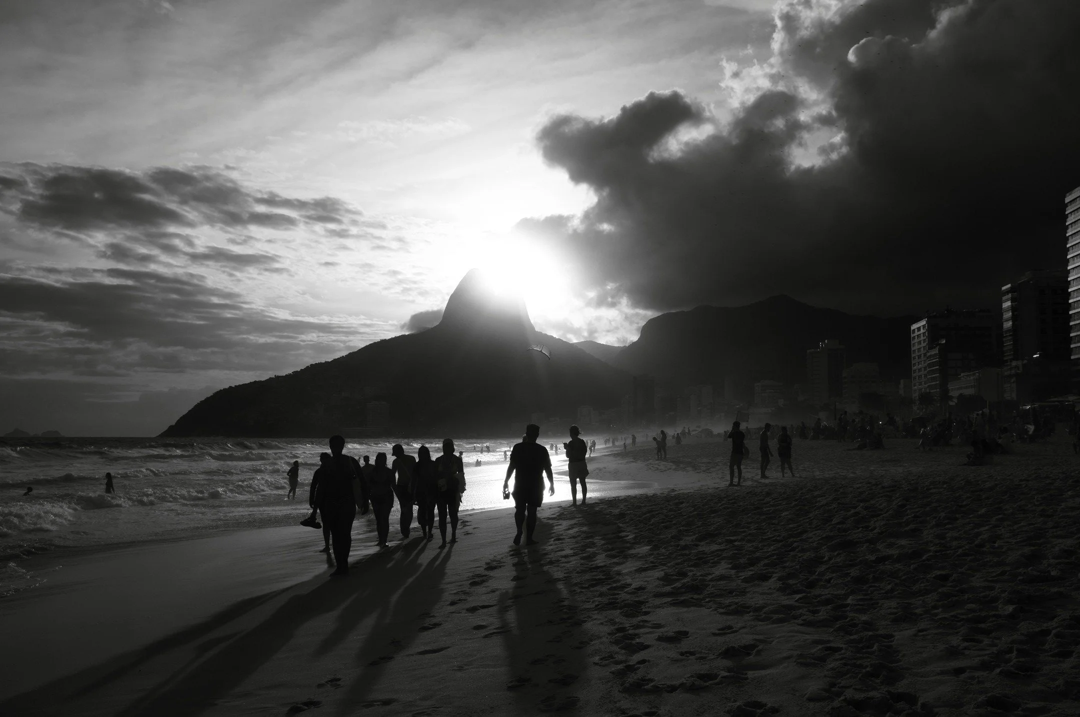 Rio Sunset B&amp;W | 2.28.26

📷 Fujifilm X100 (O.G.)

#riodejaneiro #rio #brazil #photography