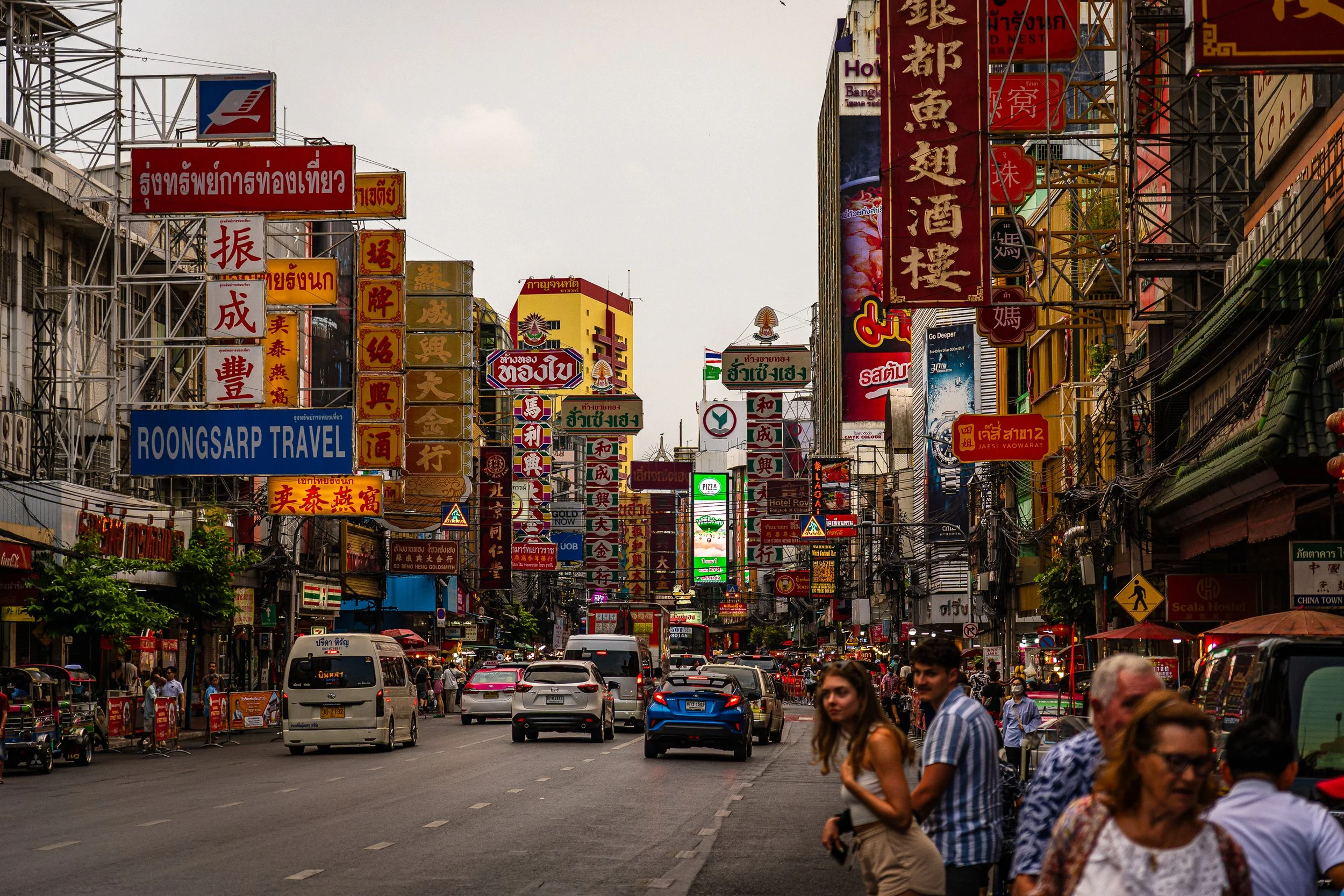 AustinJKettelhut_Bangkok_Chinatown_08685_250411_Low Res.jpg