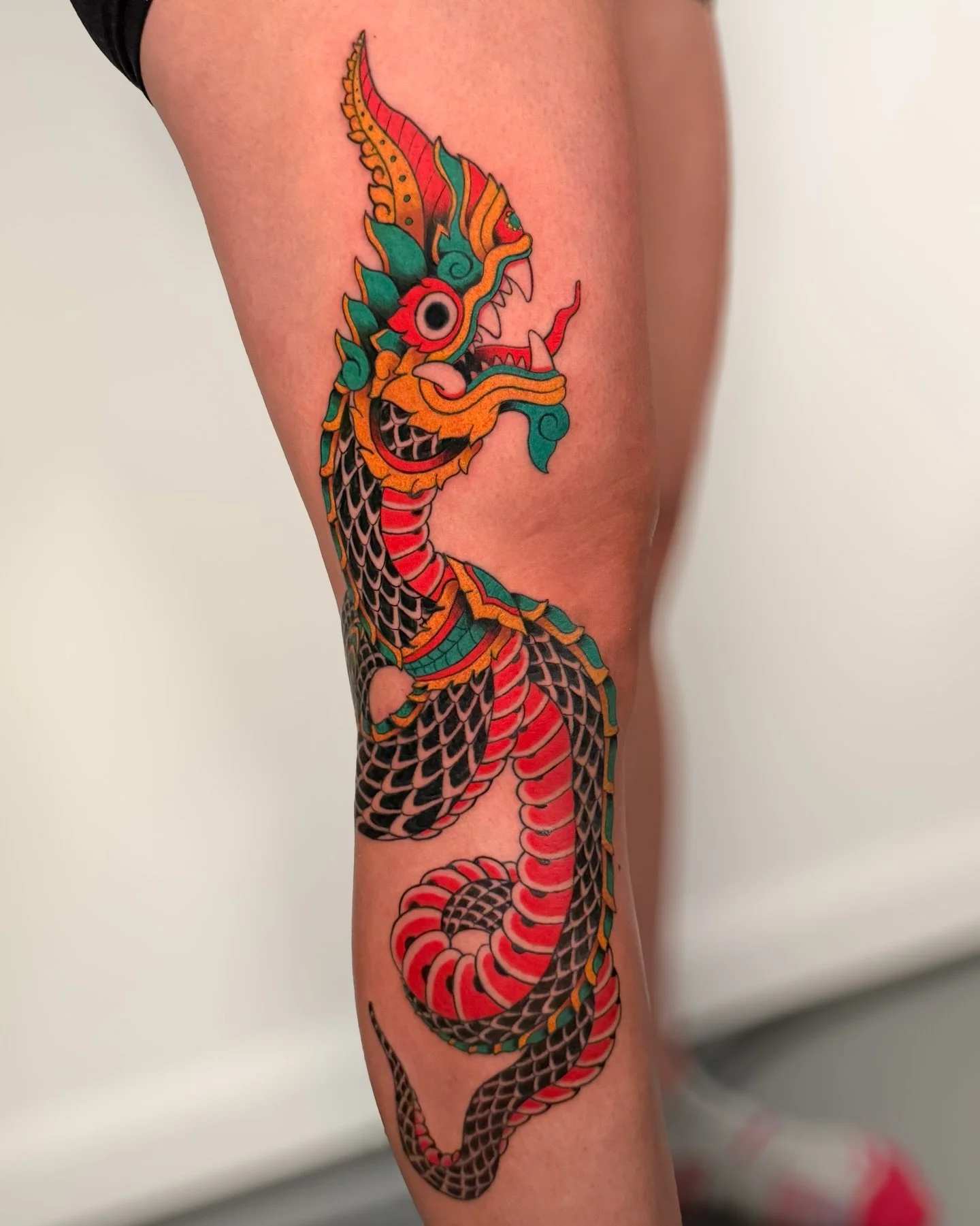 Finished this naga in two sessions. 🐍🐍Thank you again Yvonne for sitting so well 😮&zwj;💨 

Would looove to do a dragon next plssss 😗
.
.
.
#nagatattoo #snaketattoo #khmertattoo