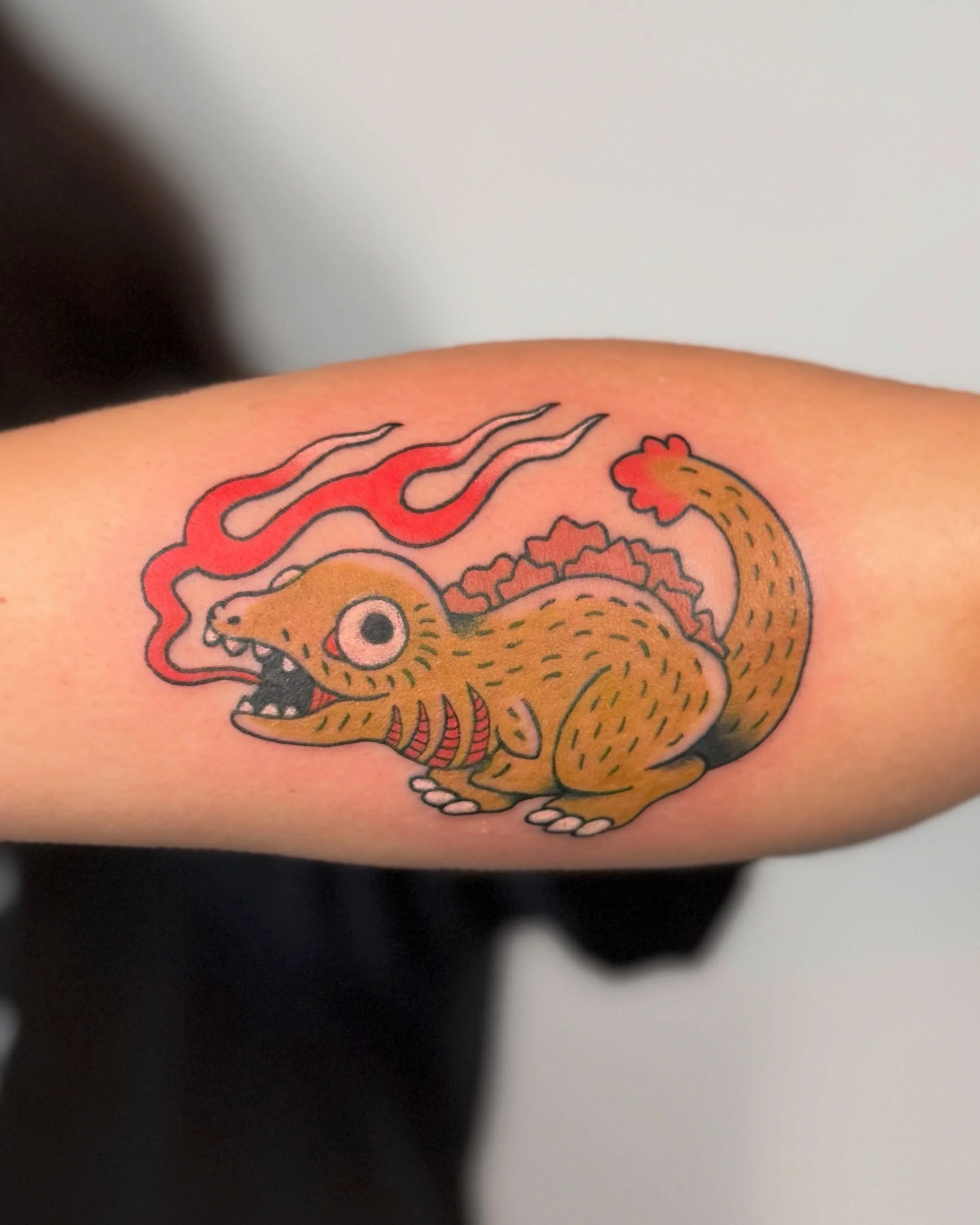 Shin Godzilla second form with a little flame 🔥🦖
.
.
.
#godzillatattoo #kamatakun #shingodzilla