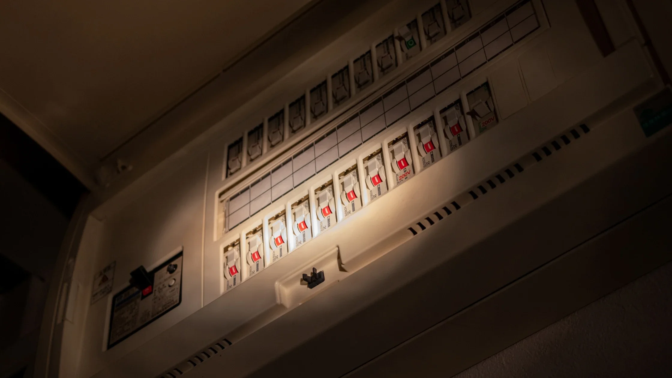 Troubleshooting Power Loss: What to Check Before You Panic