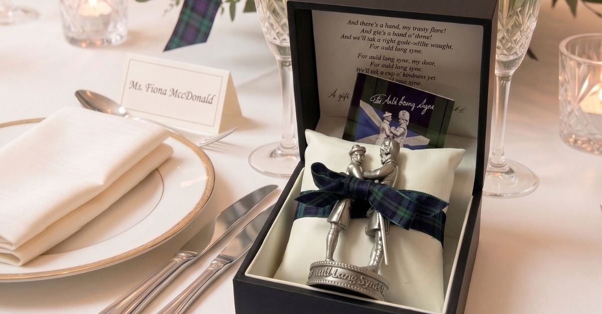 From Ceremony to Keepsake: Wedding Gifts That Outlast the Day
