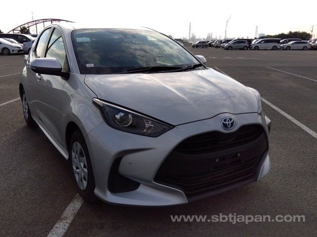 TOYOTA YARIS 1.5L HYBRID
