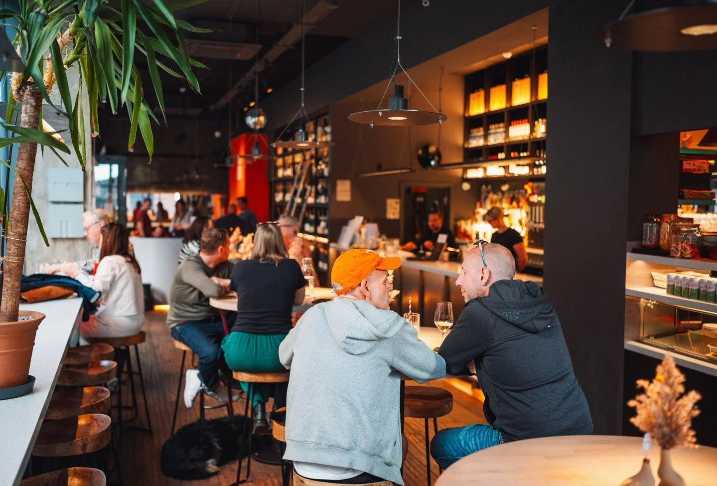 Evenings like this, just minutes away 🍷

@blossomstsocial and the best of Ancoats, just beyond your door at Eliza Yard.

#ElizaYard #Ancoats #ManchesterLife #CuttingRoomSquare