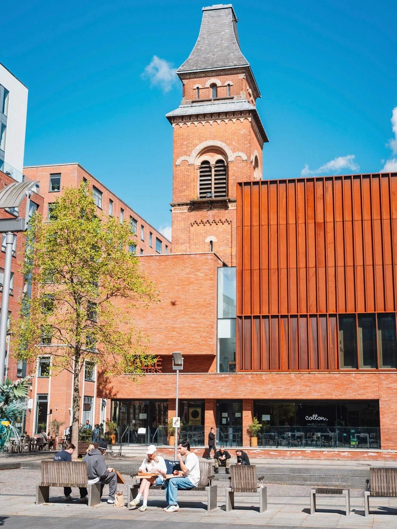 Step outside into Ancoats ☀️

A neighbourhood of waterside walks, vibrant streets, quiet corners and some of Manchester's best food and drink.

At Eliza Yard, it's all just beyond your door.

1, 2 &amp; 3 bedroom homes ready to buy. View the show hom