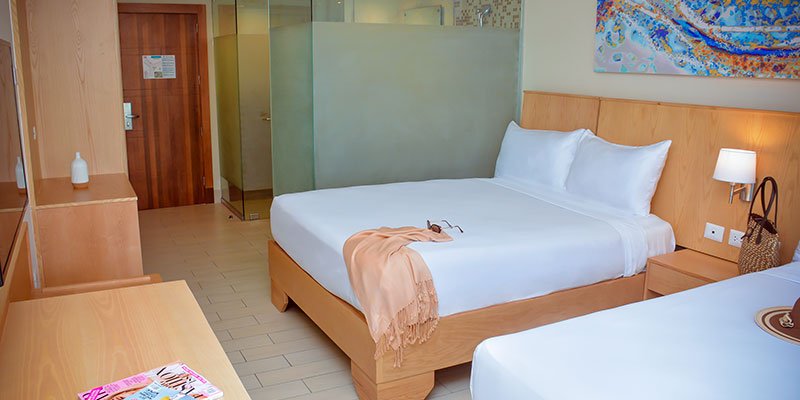 2018-Tropical-Rooms_06.jpg