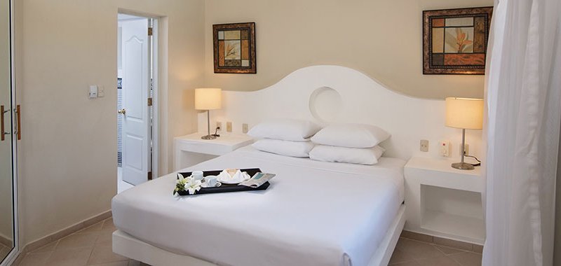 2018-Crown-Suites_9.jpg