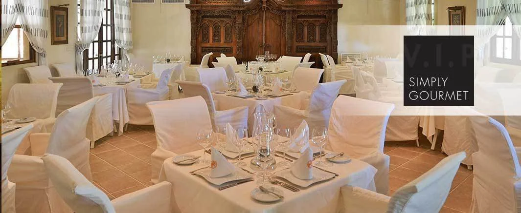 VIP Simply Gourmet - V.I.P Simply Gourmet is a superior restaurant recognized for its outstanding gastronomical delights. Our members highly recommend this sophisticated à-la-carte restaurant located in the V.I.P World Courtyard. Every evening a team
