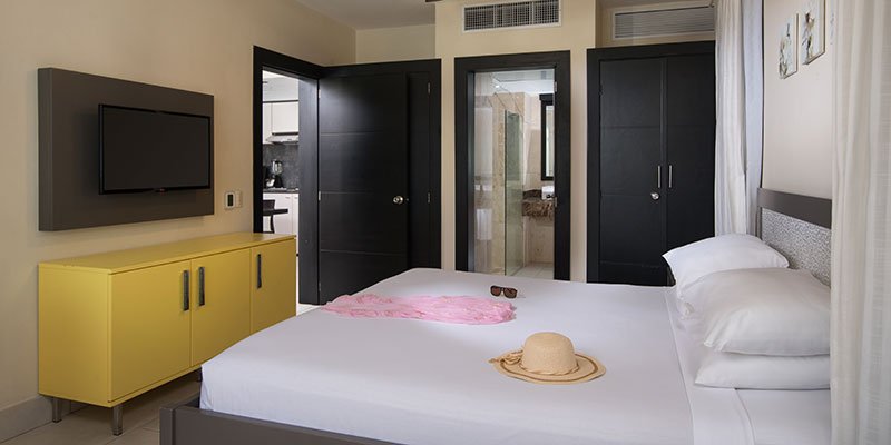 2018_Roayl-Suites_5.jpg