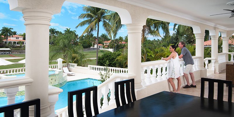 2018_Crown-Villas_2.jpg