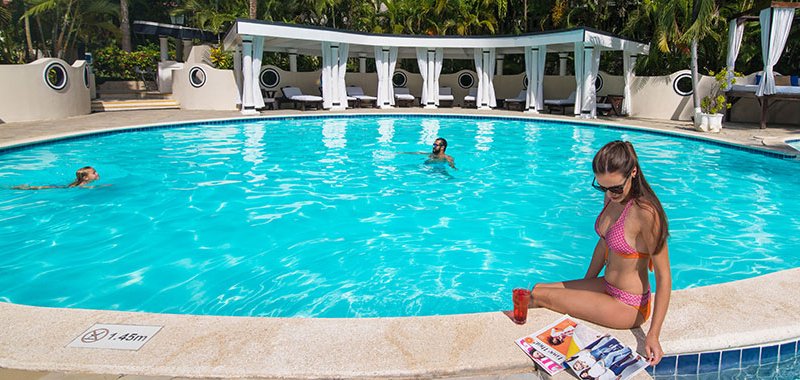 2018-Crown-Suites_6.jpg