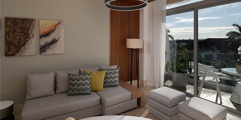 2018-Sunrise-Suites_27.jpg