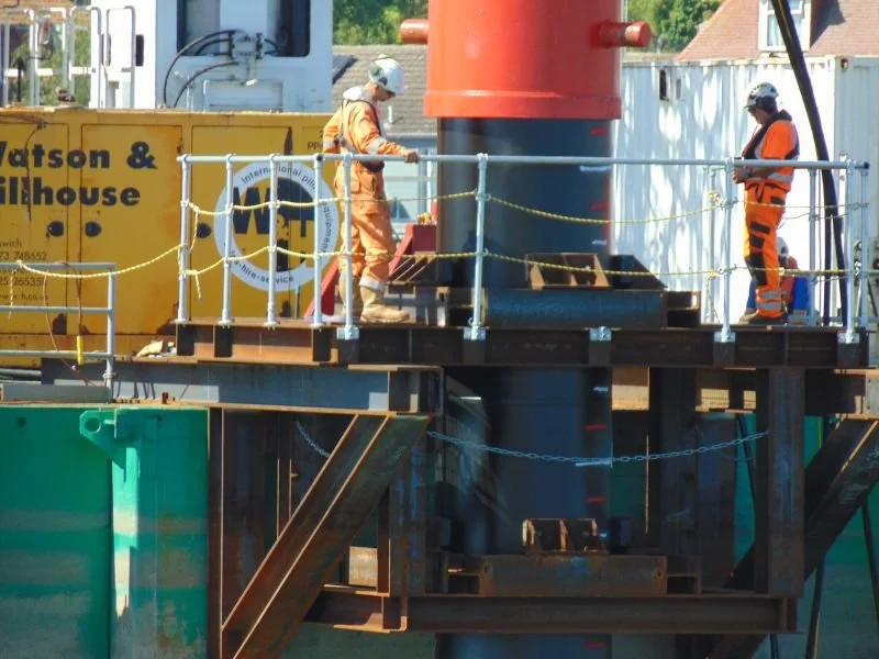 Piling gate