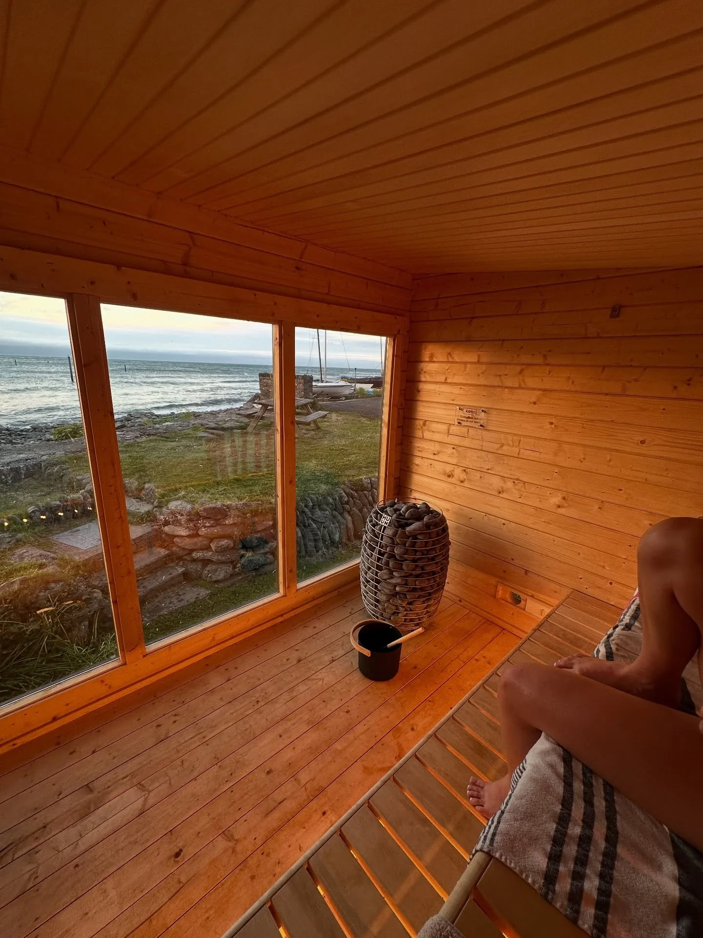 Start your week right and get booked in for a sauna 🌿🔥

Whether you&rsquo;re shaking off the Monday blues, recovering from a long weekend, or just need a moment of calm &mdash; our sauna in beautiful Lyntmouth is the perfect way to reset.

Feel the