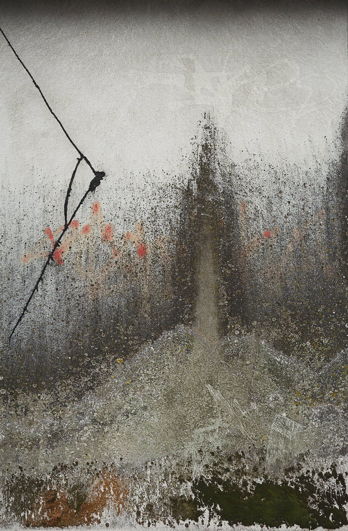 Ausstellung Beinahe übersehen von Claudia Leuenberger in der Löiegruebe in Solothurn, Fineartprints
