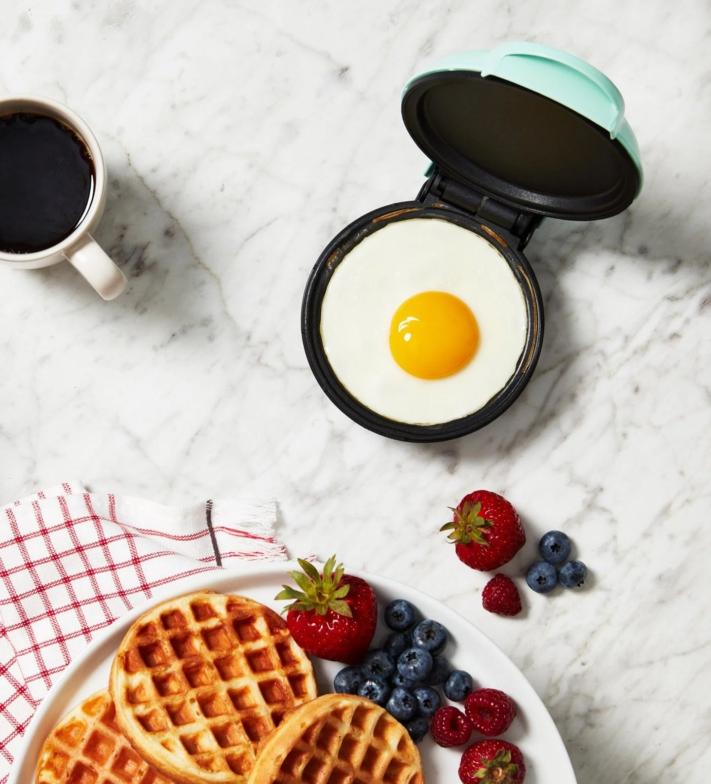 BBB_CRC_20181203_p05_CR_Wa-e_And_Griddle_Makers-V2_1.jpg