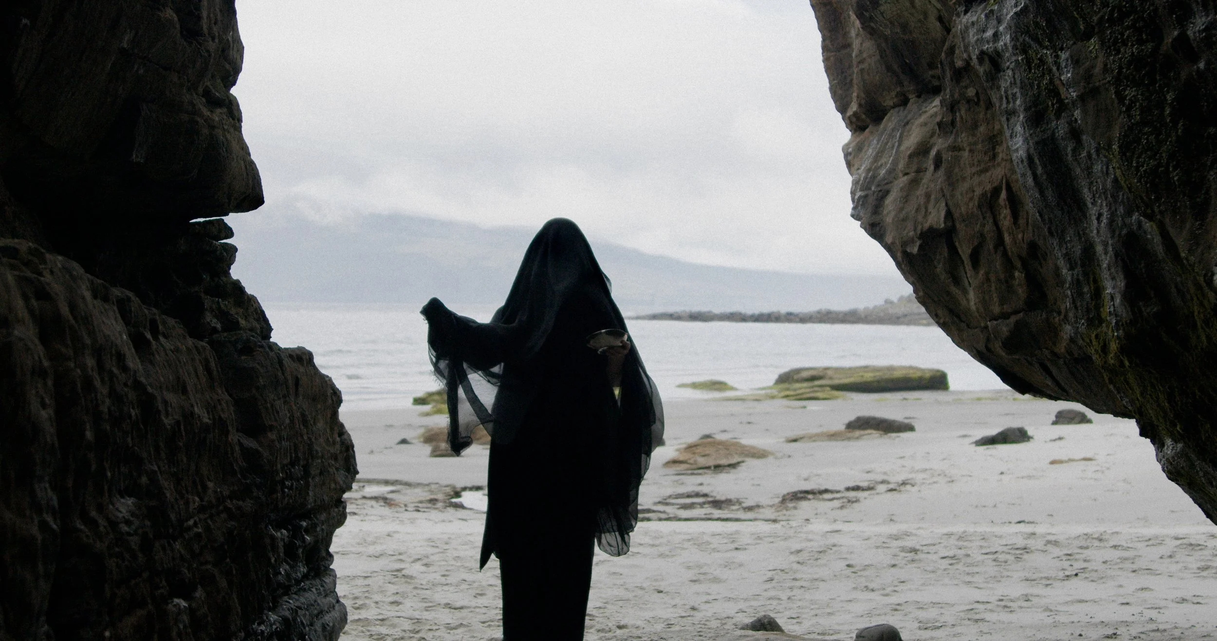 If Sands Be Your Pillow (Short Doc / C. Flint /In Prod.) 