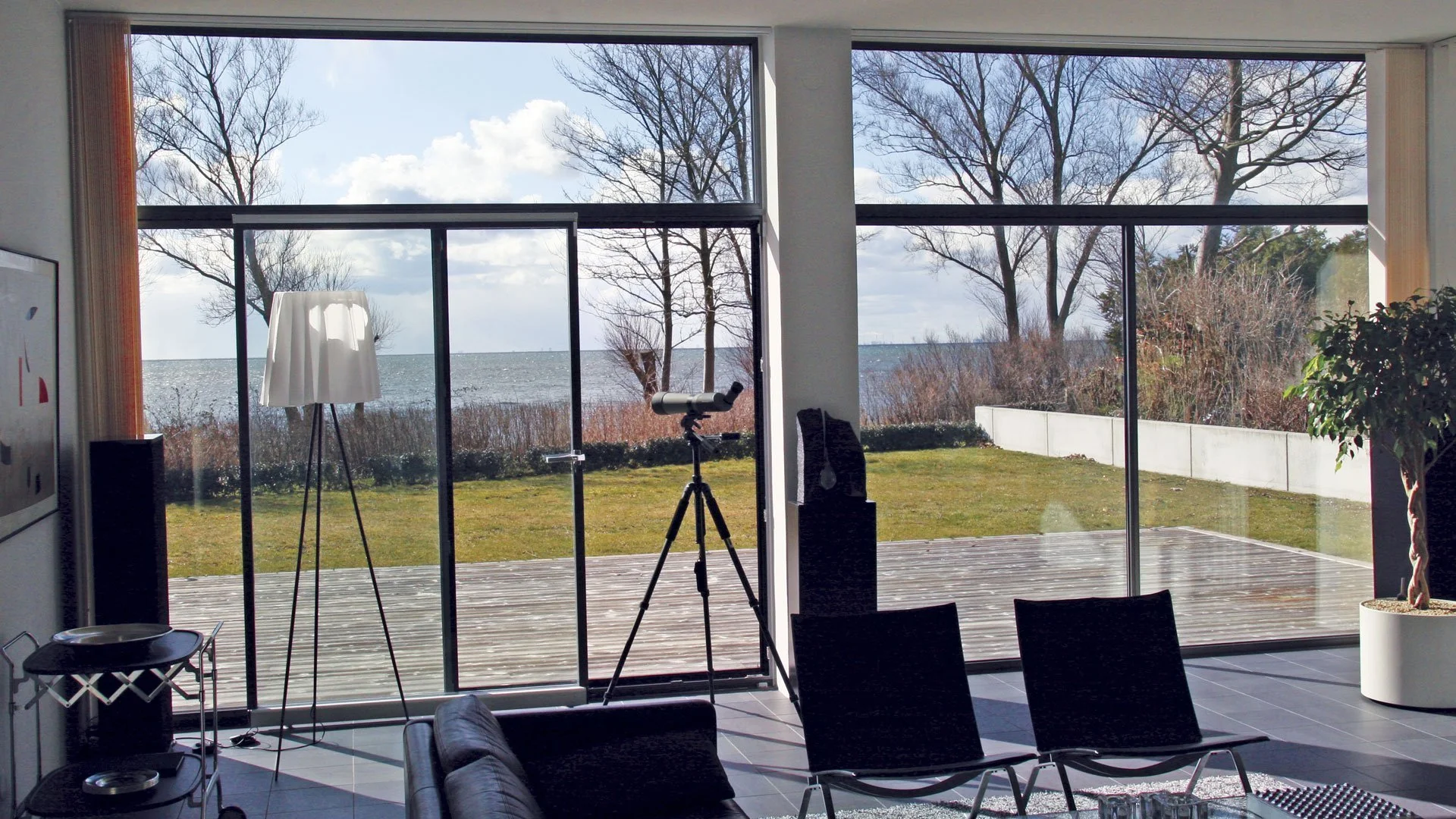 Villa-Gulliksson_HSHansen_Skydedør_Interiør-Sundet_web (1)_0_4.jpg