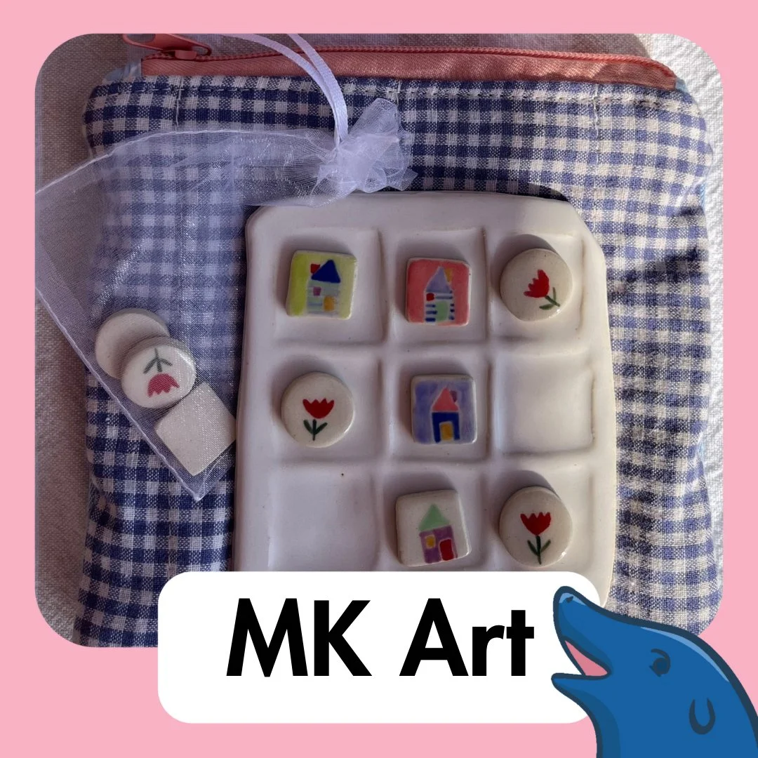 Meet our Scenic Stitches Spectacle vendor:

&ldquo;We are two mamas makin&rsquo; stuff in Chattanooga, TN! Mary is a watercolor artist and Kristin is a potter. We both make bags out of up cycled fabrics!&rdquo; 

@MK_art.chatt

Visit their booth at C