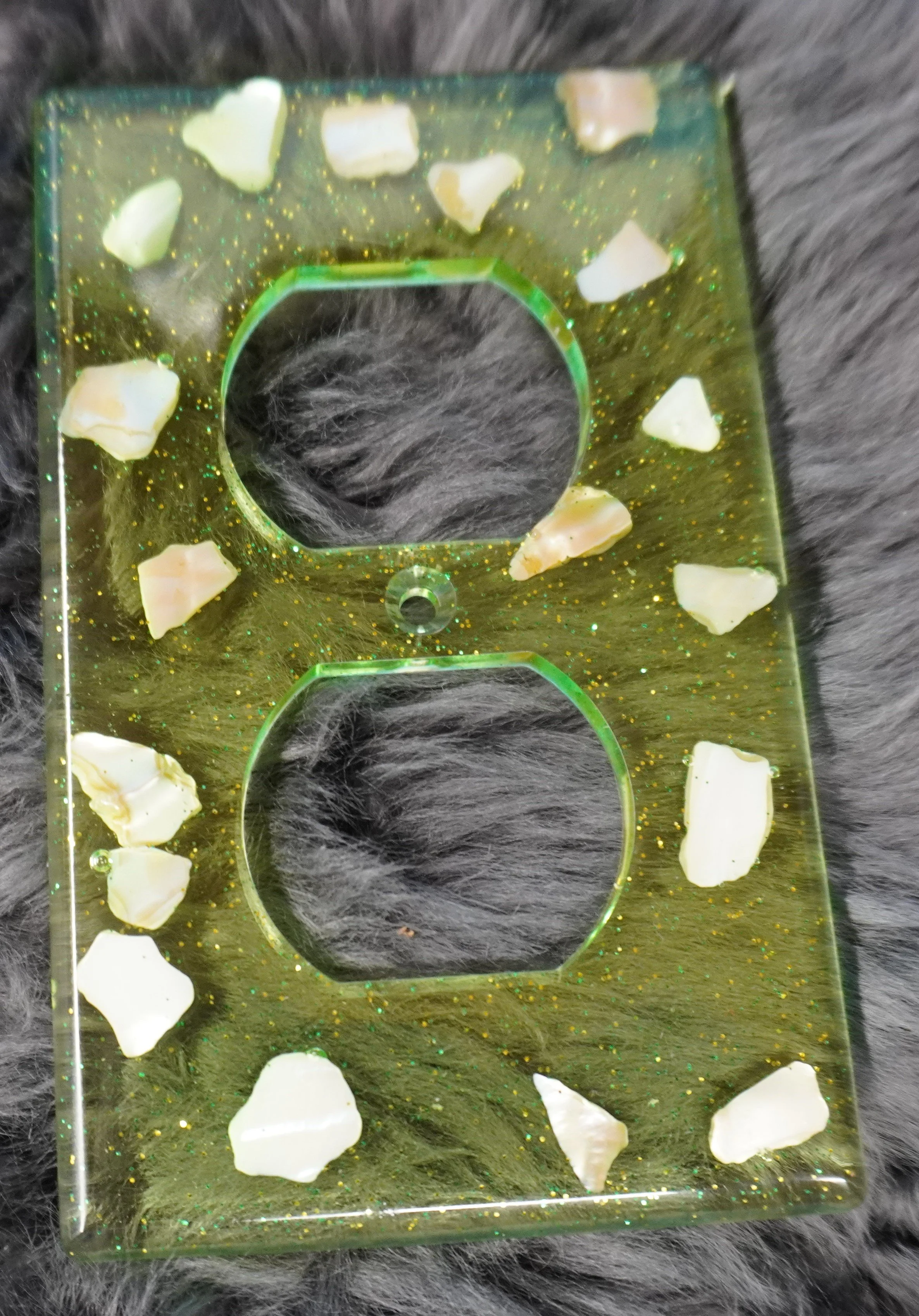 Seashell Resin Outlet Cover