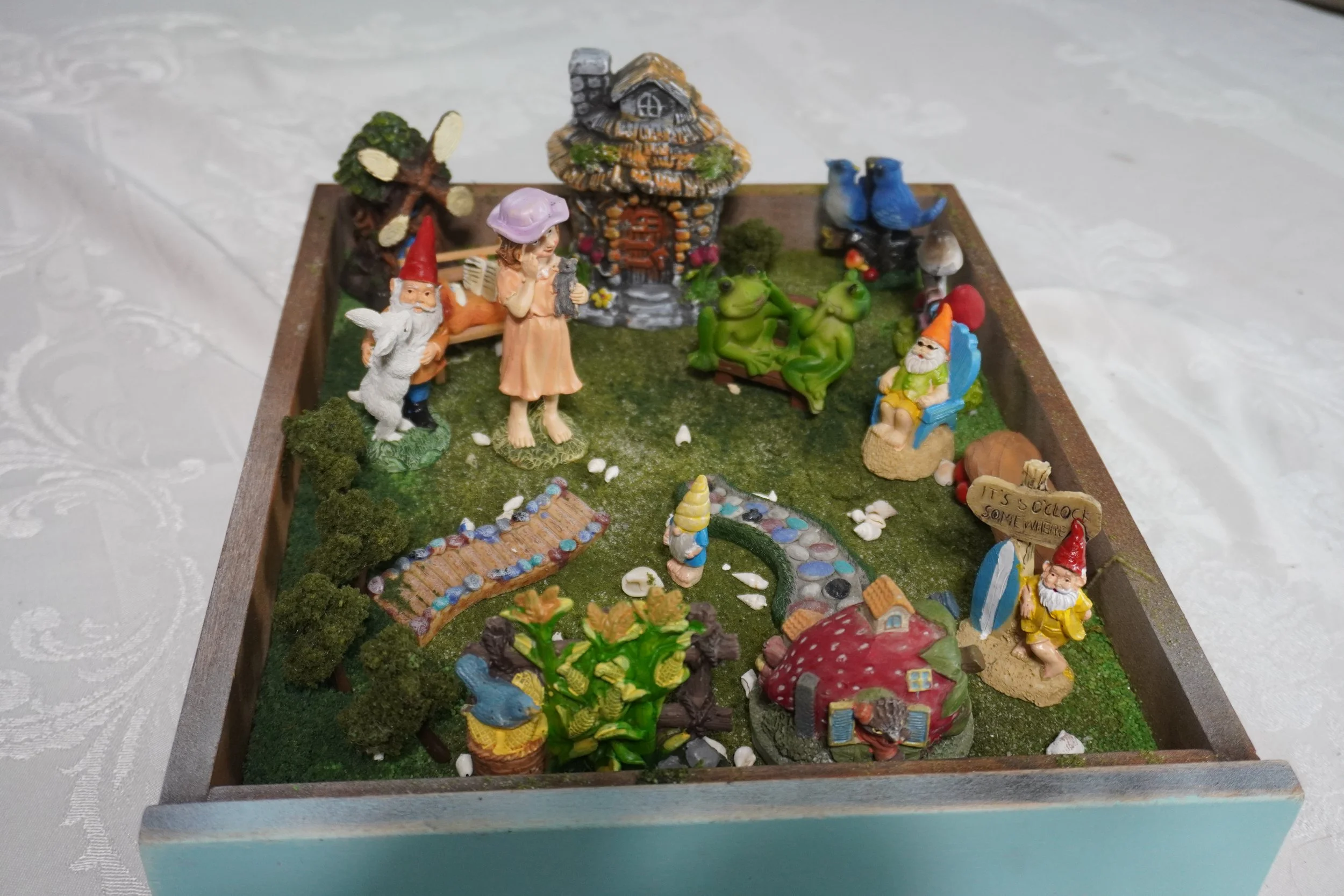 Daniella Meets the Fairies Diorama