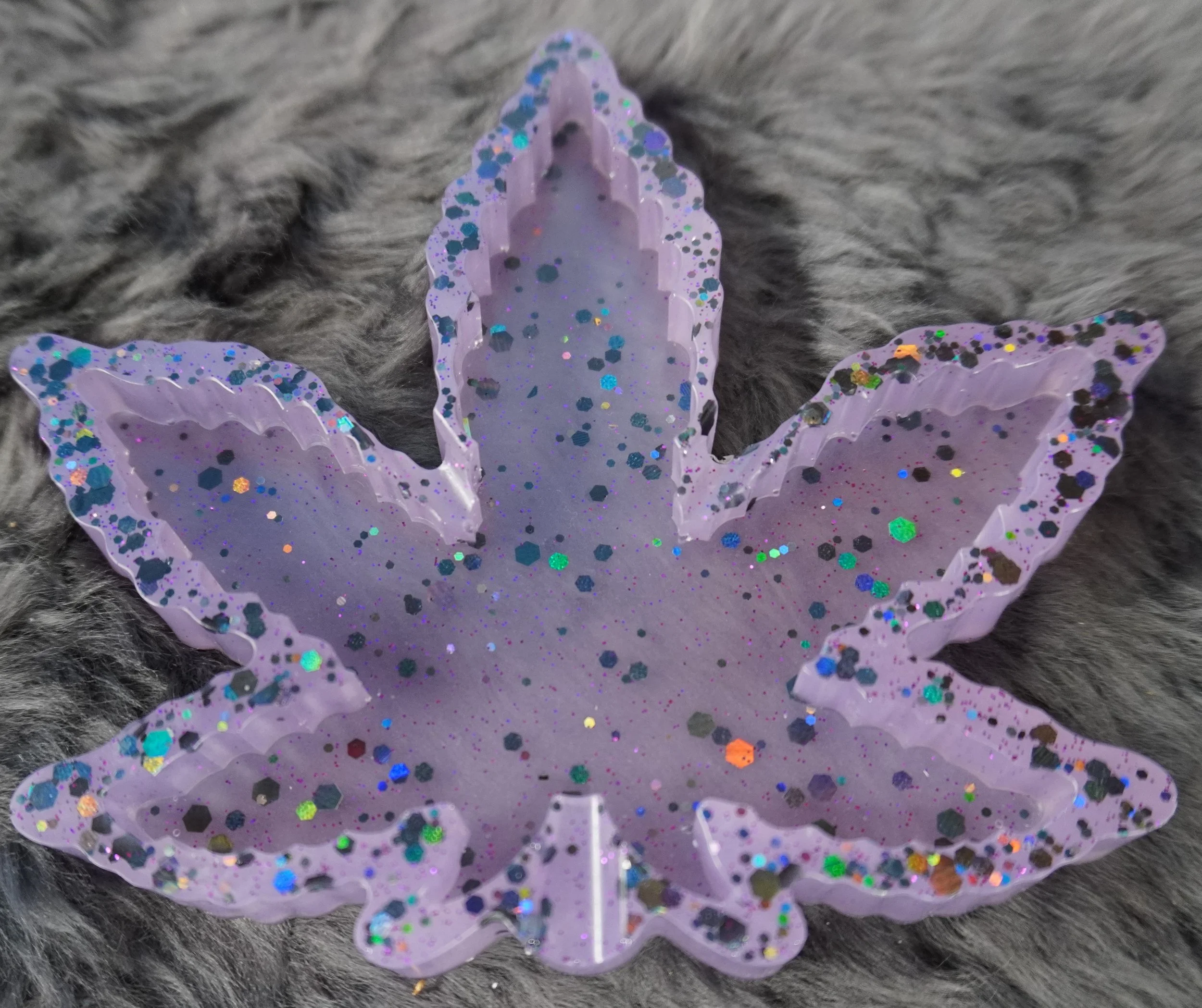 Glittering Leaf Trinket Dish