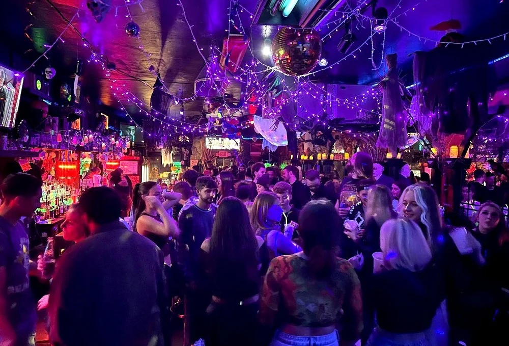 Bar photo 3