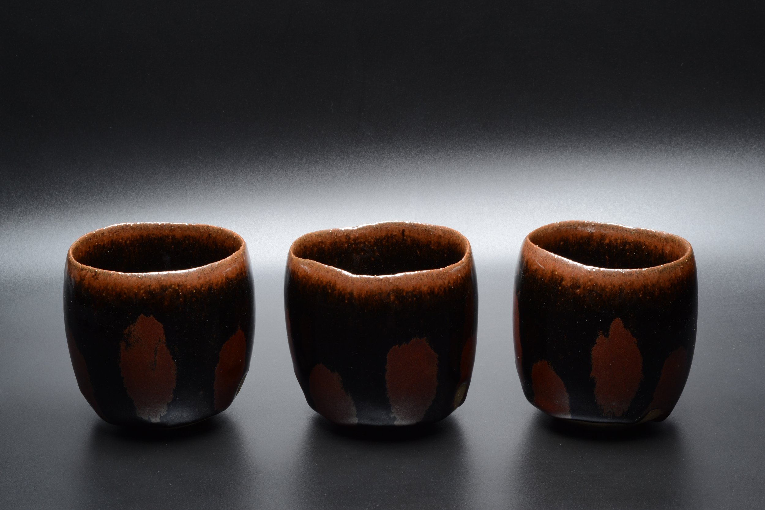   Lot de 3 tasses    Réf. Lot2   80€ 
