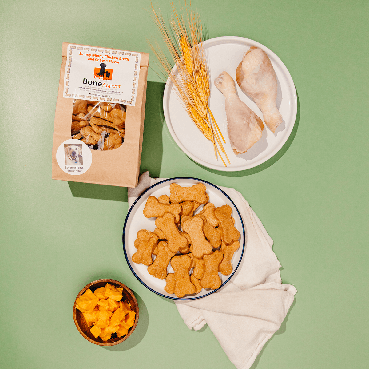 BoneAppetit-Treats-Product-Overhead-ChickenBroth-Cheese.png