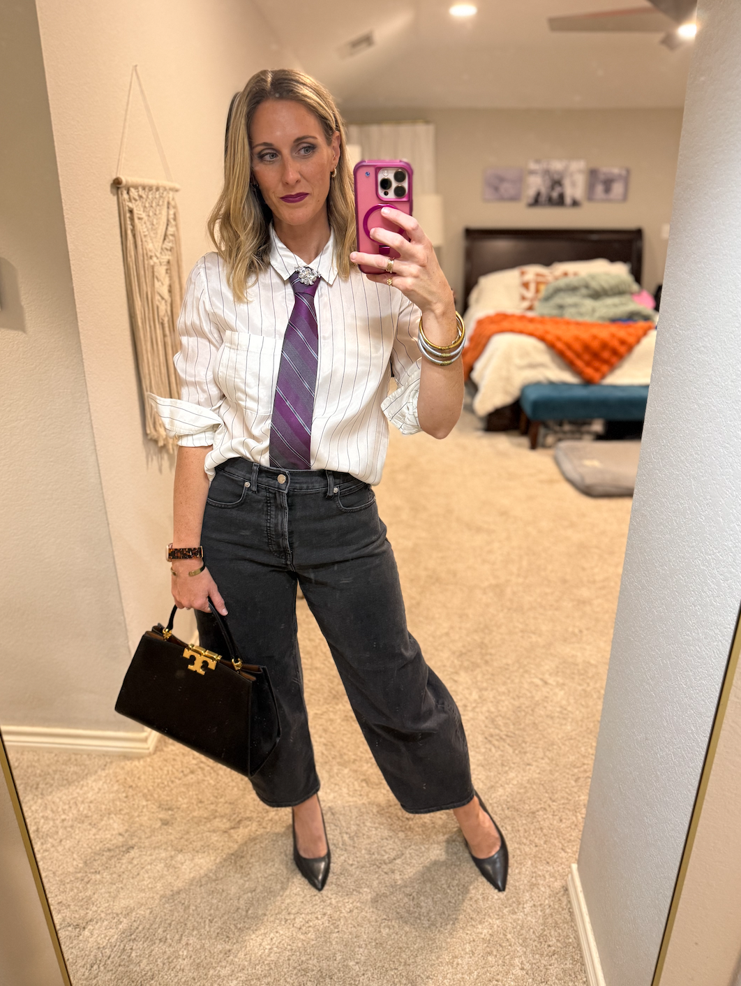 menswear inspired barrel jeans tie outfit ootd inspo women in business