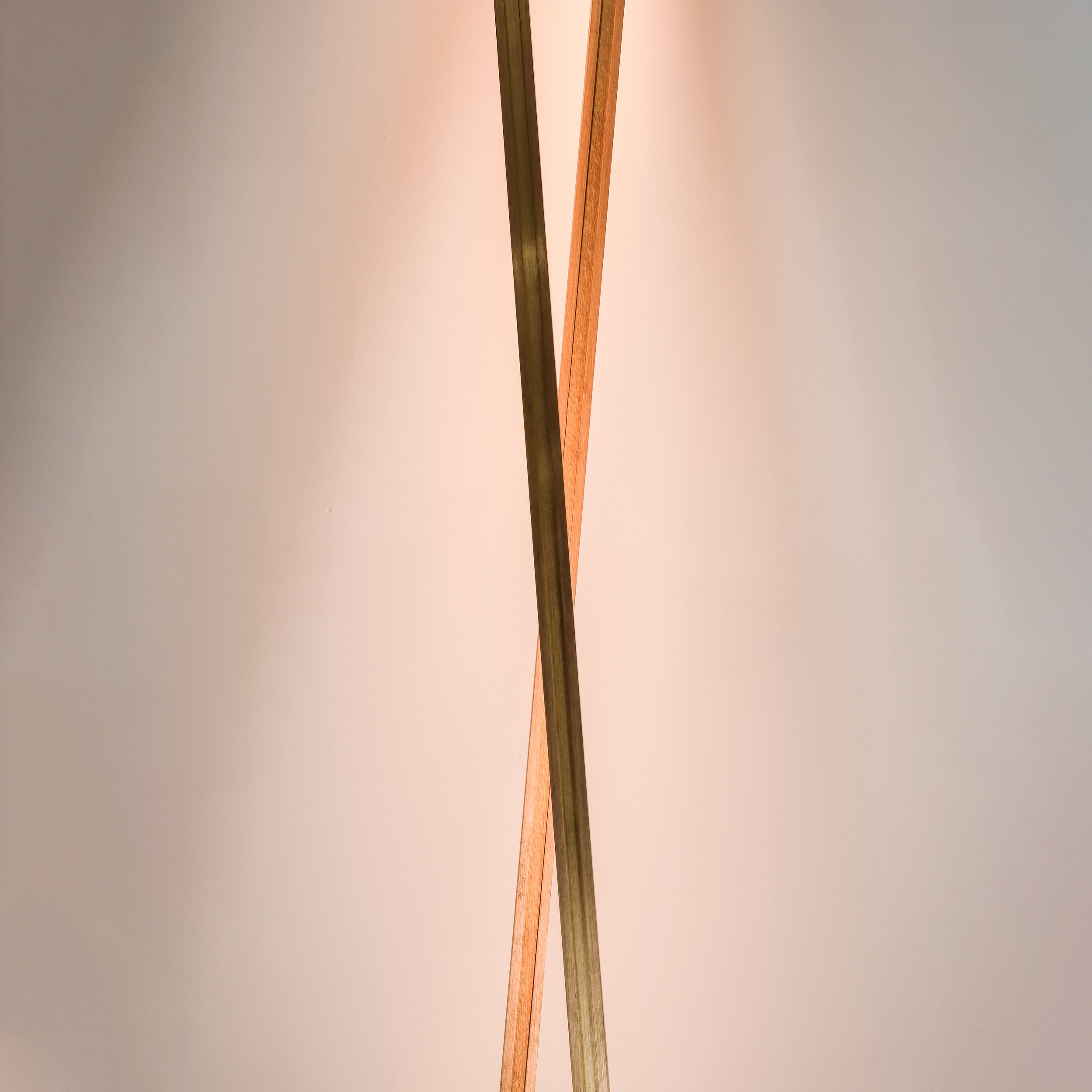 200907_COPYRIGHT_DAS-STUDIO_Spear_Lamp-2_CARRE.jpg