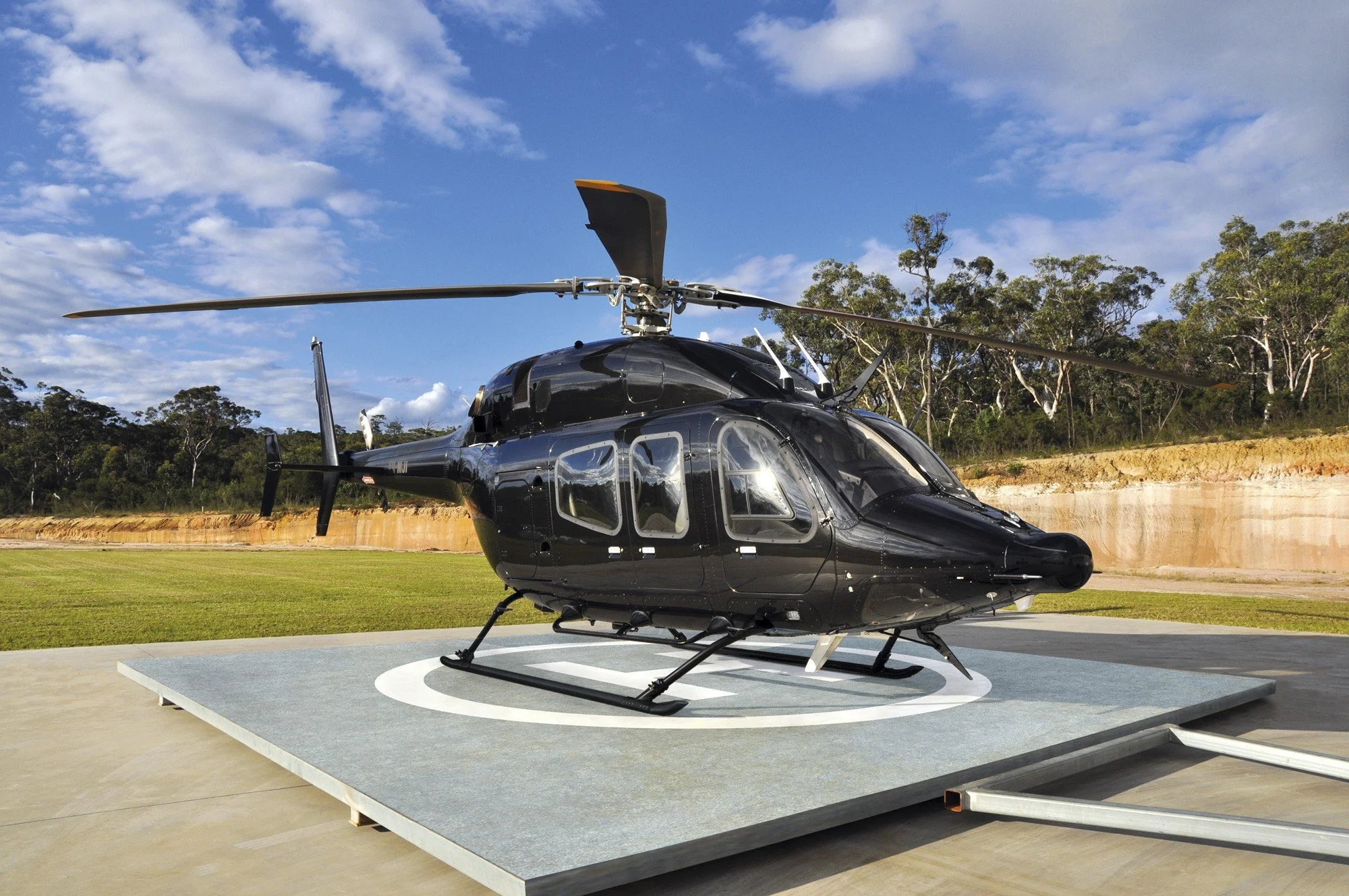 Bell 429.jpg