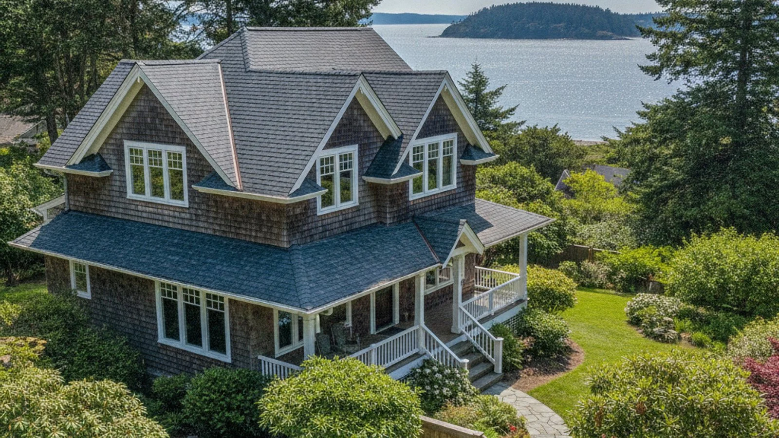 Living in Langley, Whidbey Island, WA: Homes, Cost, and Local Guide for 2026