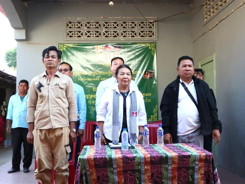 Donation_Refugees_Snule Trait_Banteay_Mean_Chey_01.jpg