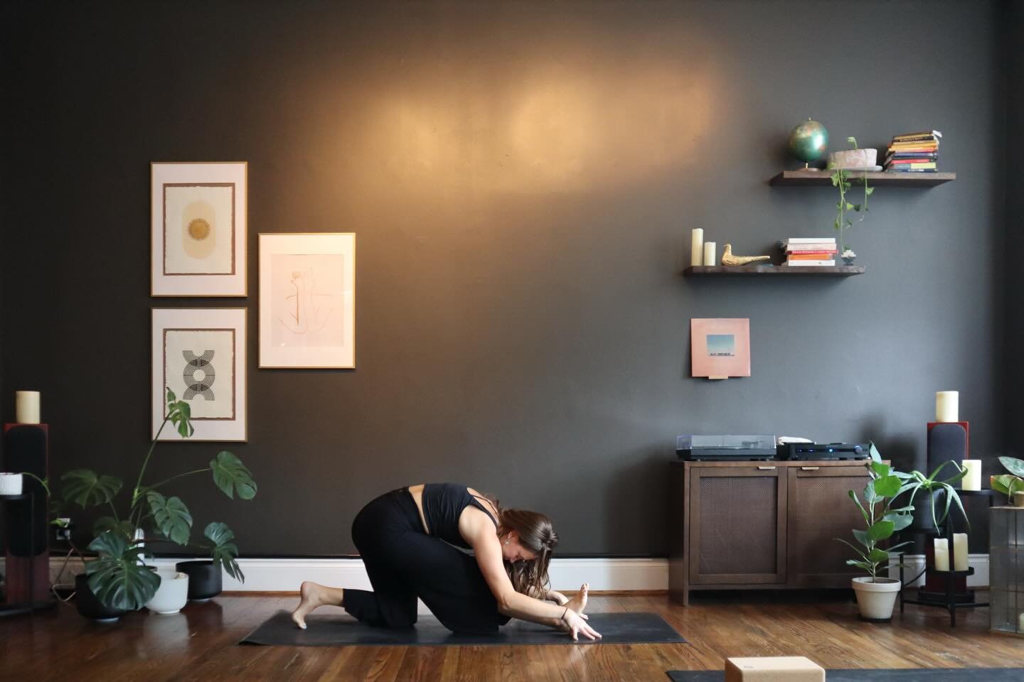 Ground to Grow w/ Ally. This December is a little invitation to come back to your body as a wise, steady companion &mdash; especially in a season that can feel full and fast. Whatever the end of 2025 brings, you don&rsquo;t have to muscle through it.