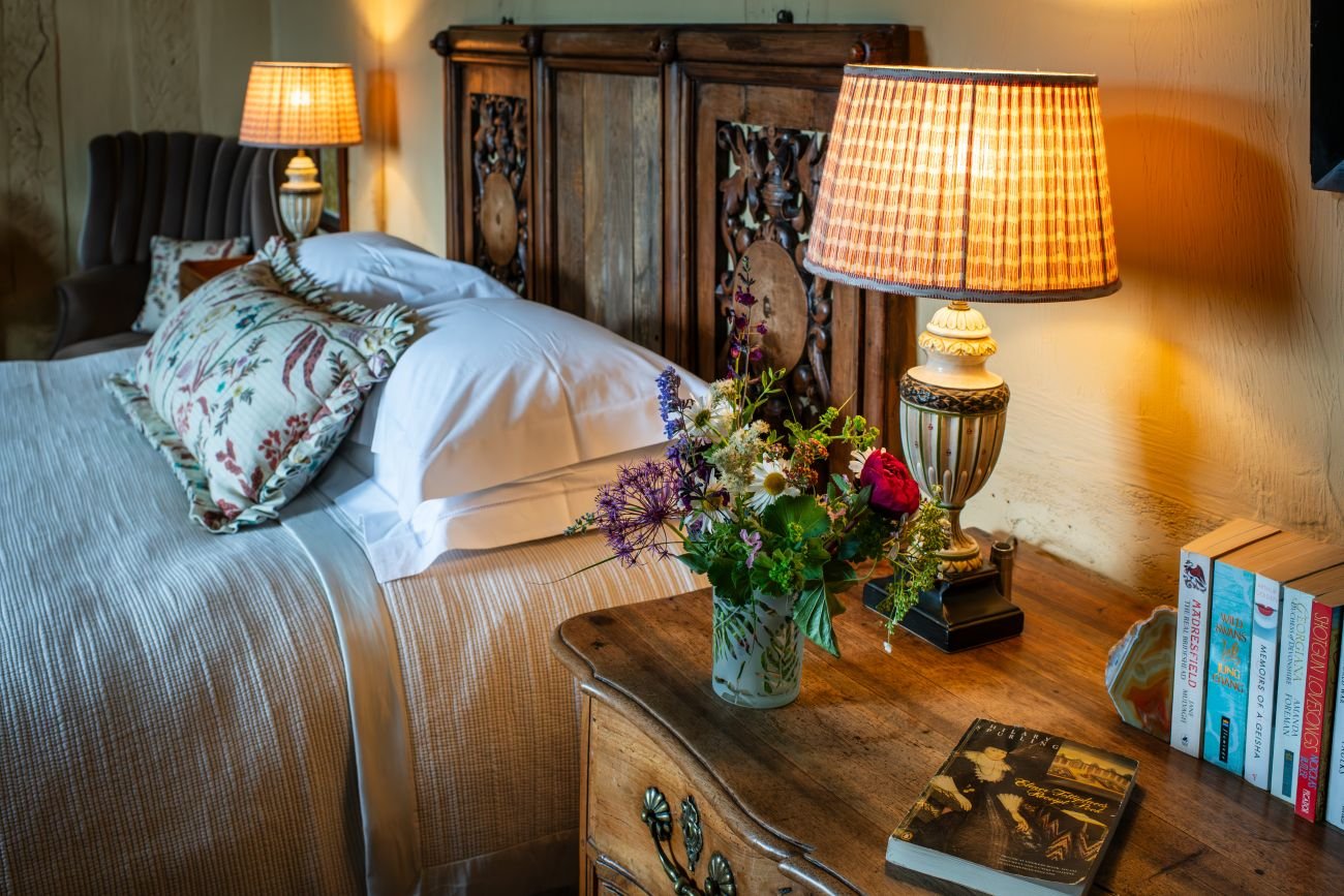 Bedrooms - Elinor - 2 - details.jpg