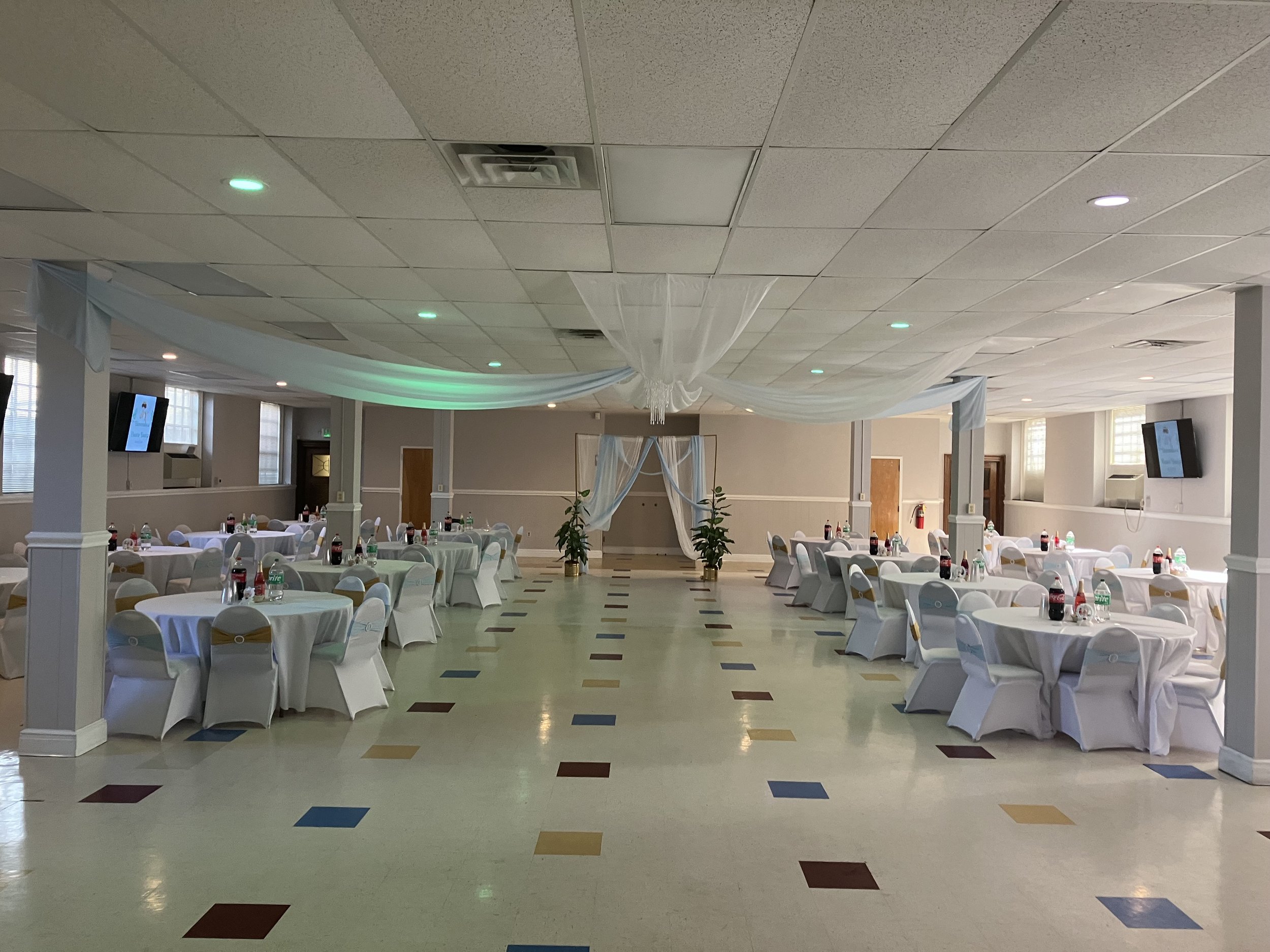      

 
     September 29, 2024    The Archdiocese of Baltimore (AoB) published a Decree on its website at approximately 5:00pm, Sunday evening (9/29/24) indicating that Sacred Heart of Mary would merge with Our Lady of Hope effective December 1, 20