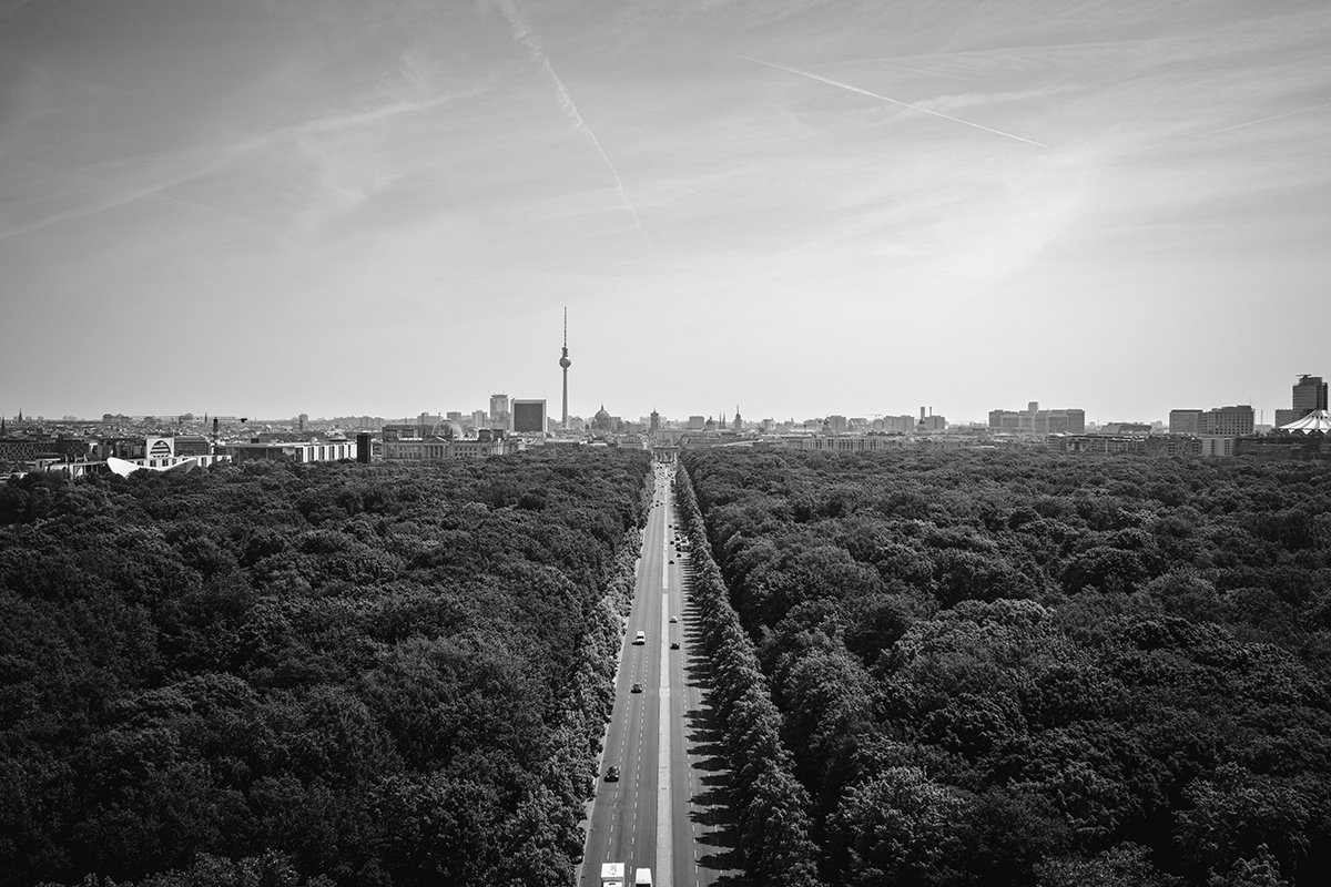 Brandenburg-Gate-Scape.jpg
