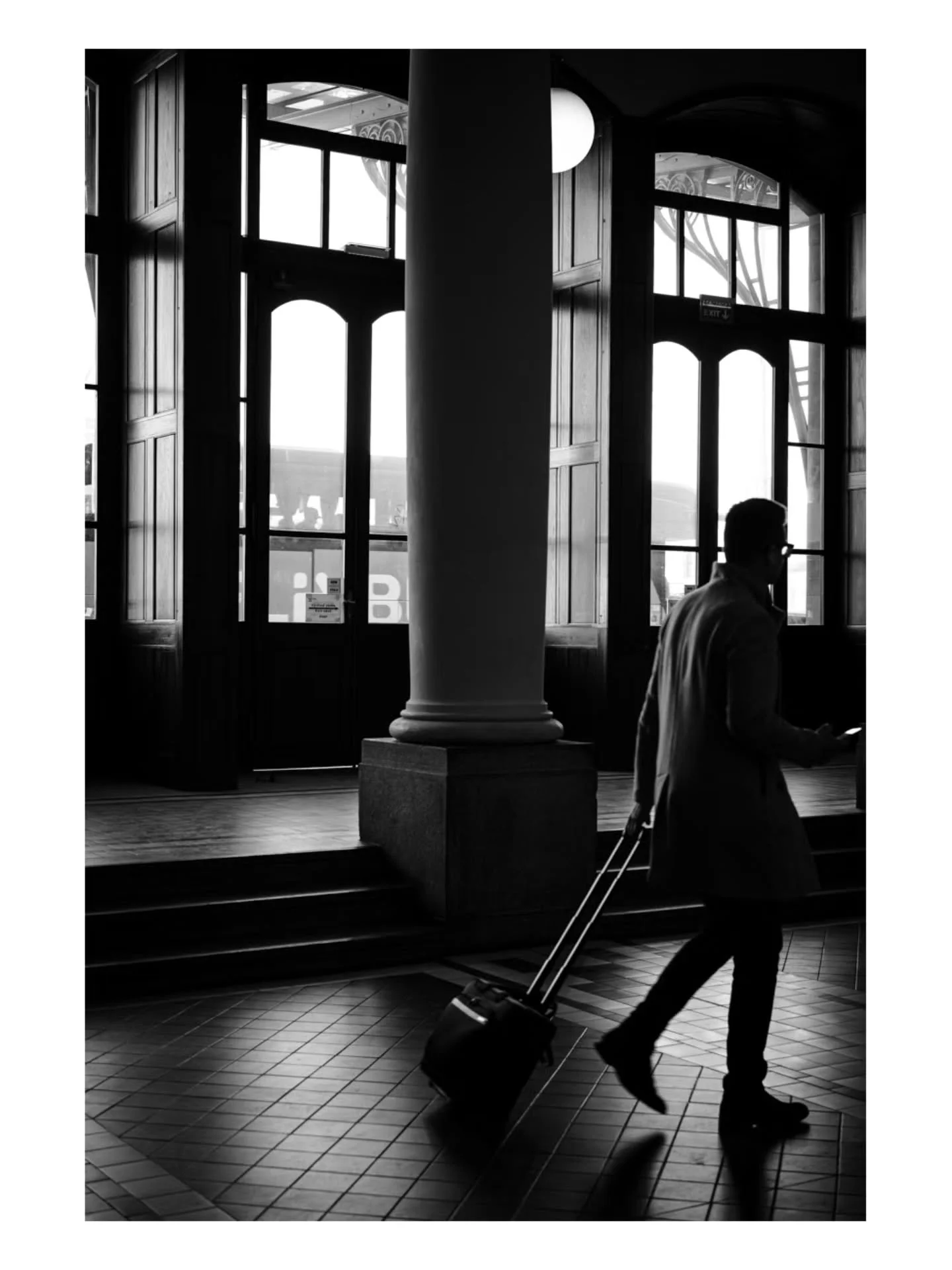 Some black and white street photos from around Europe!
Like, share and comment what one you like the best!
All edited using my black and white preset pack available on my website.

Fuji X-t5, X-e5, 23mm, 33mm.