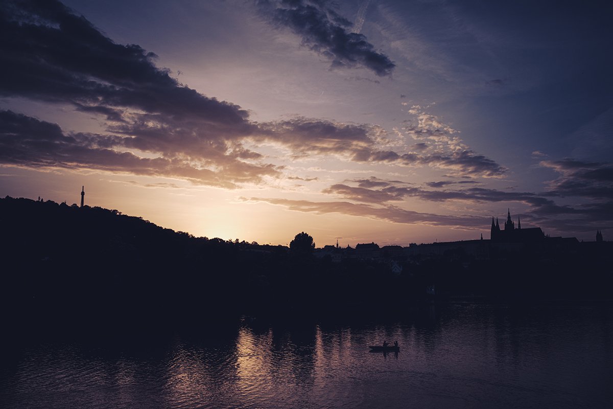 Prague-Castle-Sunset.jpg