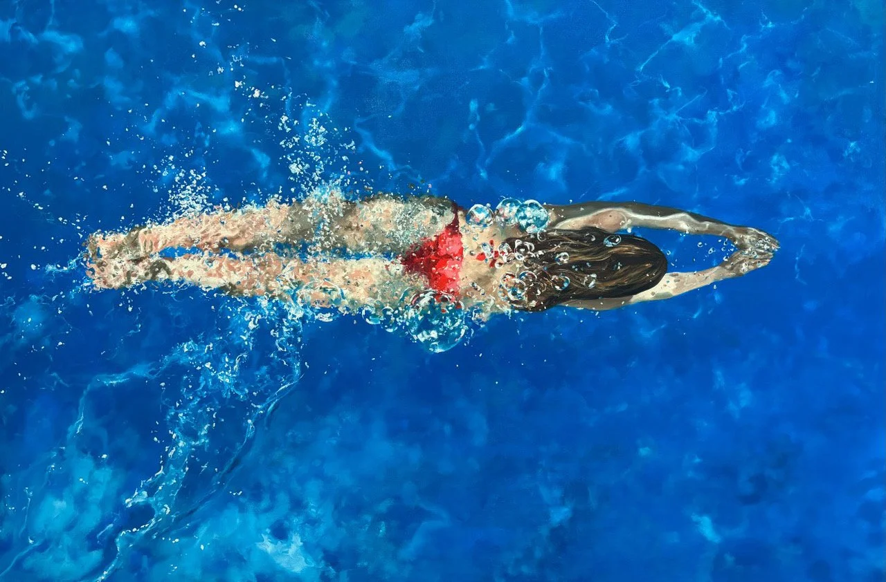 WONDERS UNDER WATER　写真集 Brantford model part of world record underwater photo shoot