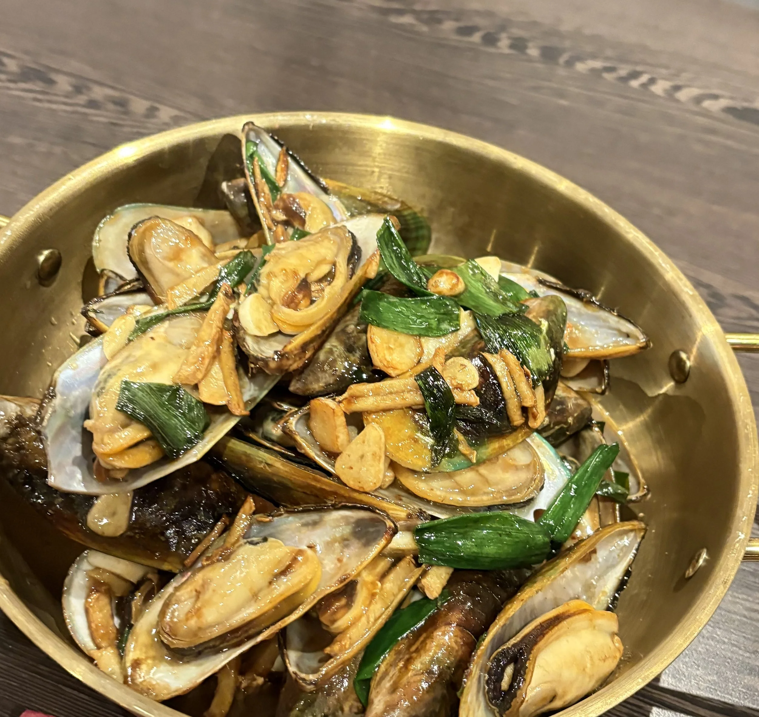 H2 Vitlöksheta Musslor