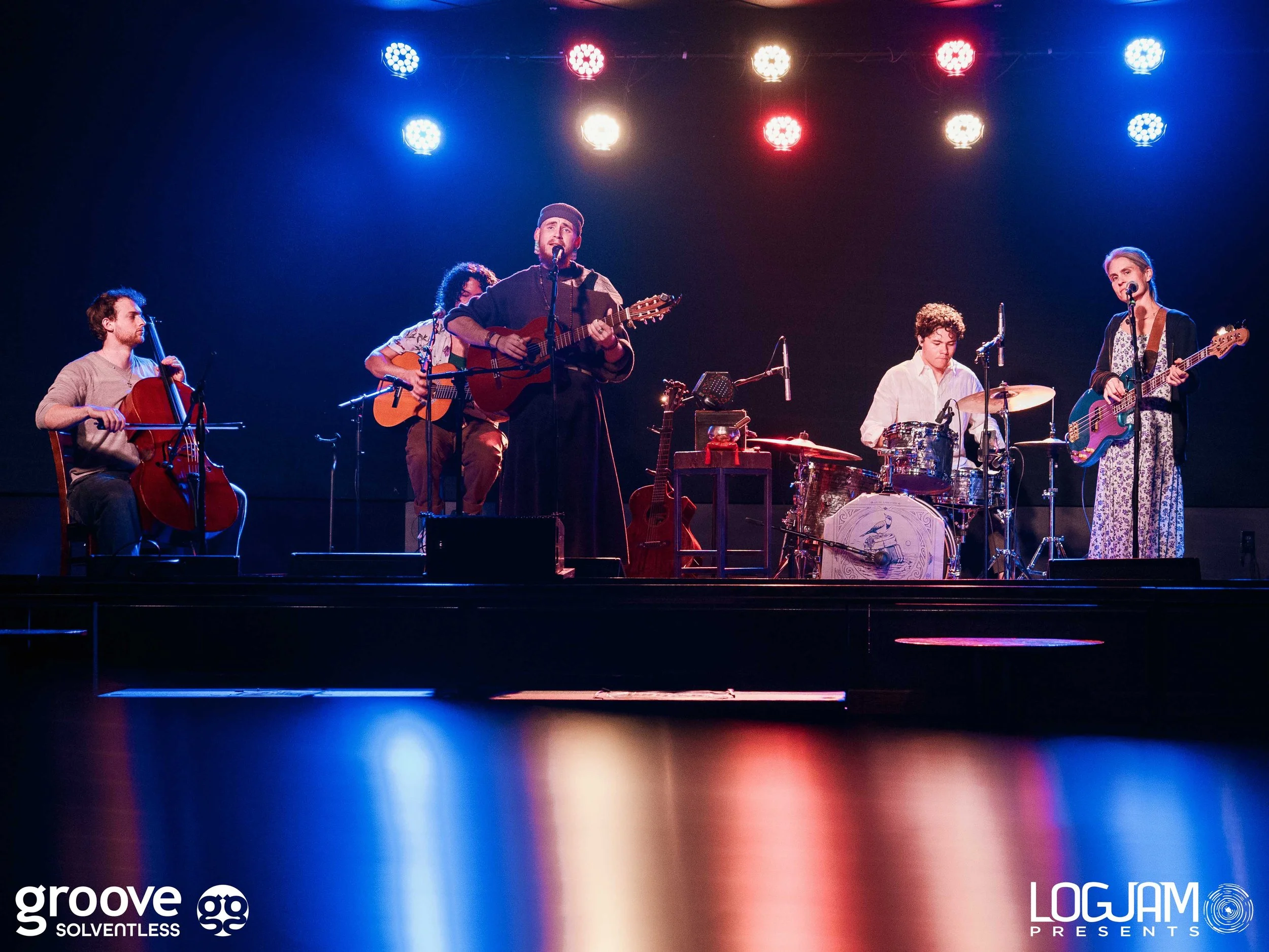 Azure Larkwood @ TopHat