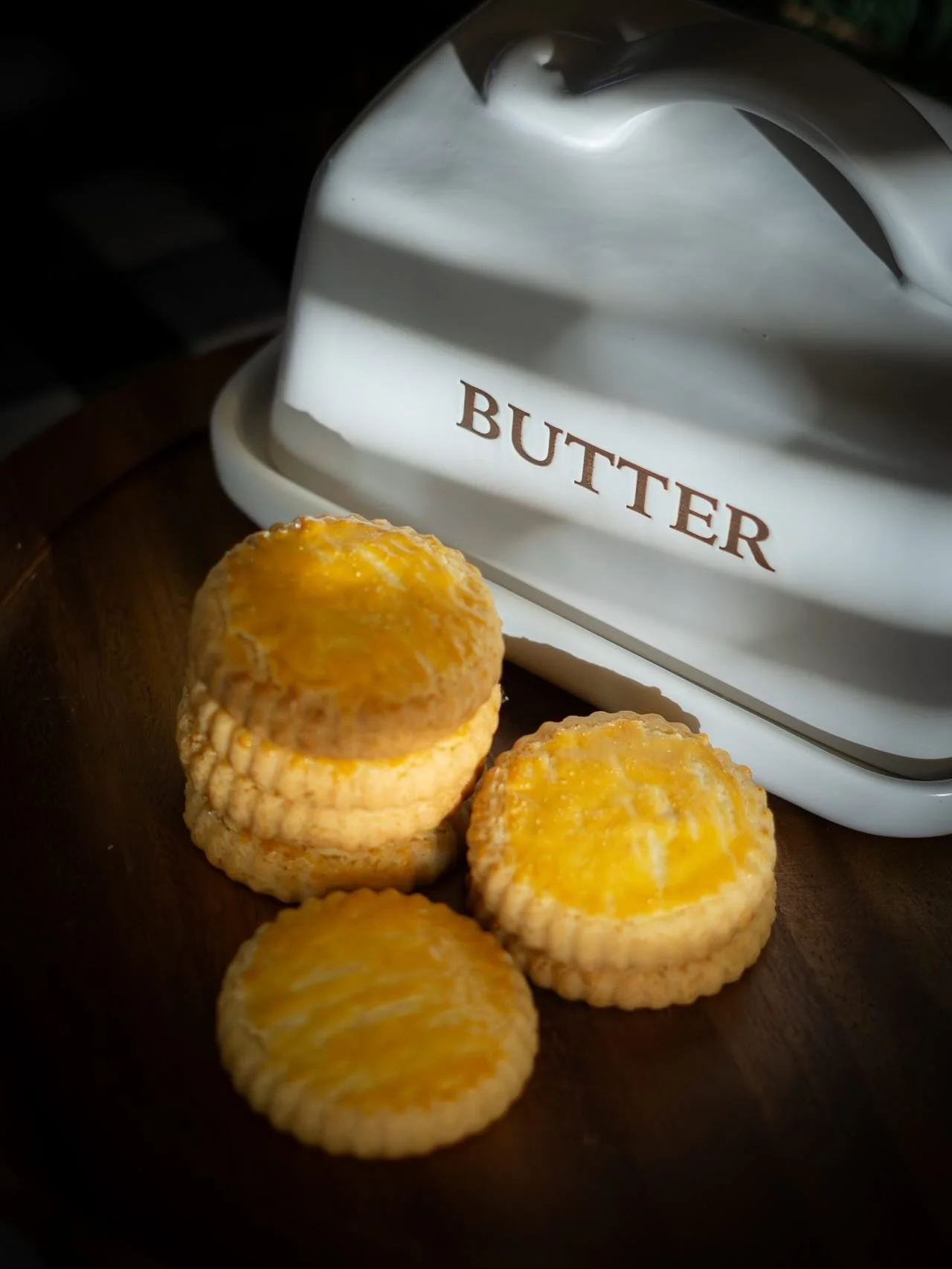 ✨Sabl&eacute; Breton Cookie ✨

A taste of French sophistication &mdash; rich, buttery, delicate sweet and a touch of sea salt in perfect harmony. Each bite is a delicate, melt-in-your-mouth indulgence.

Featured in our Christmas Cookie Box with Alfaj