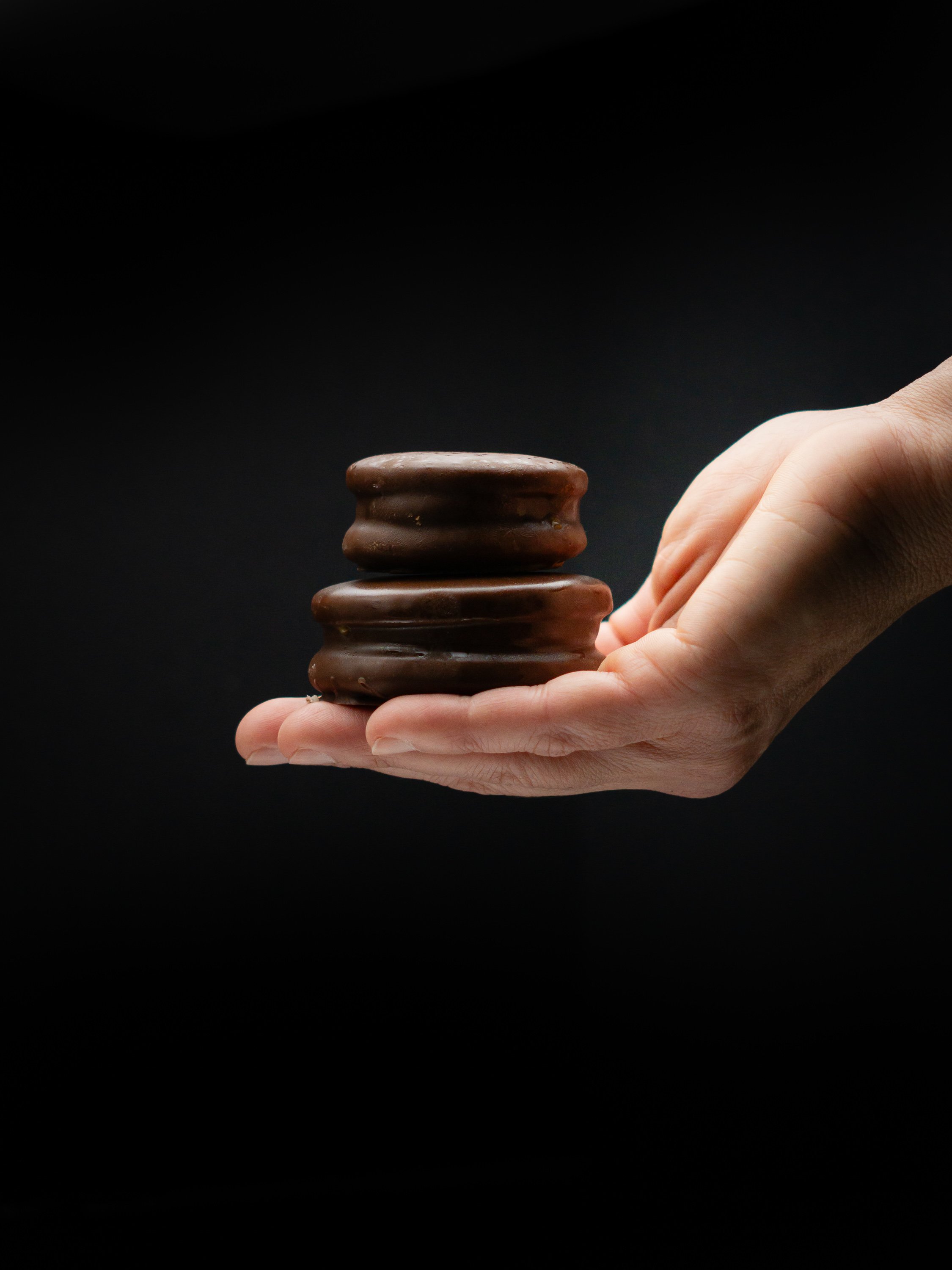 Quel_Chocolate_Alfajor-1.jpg