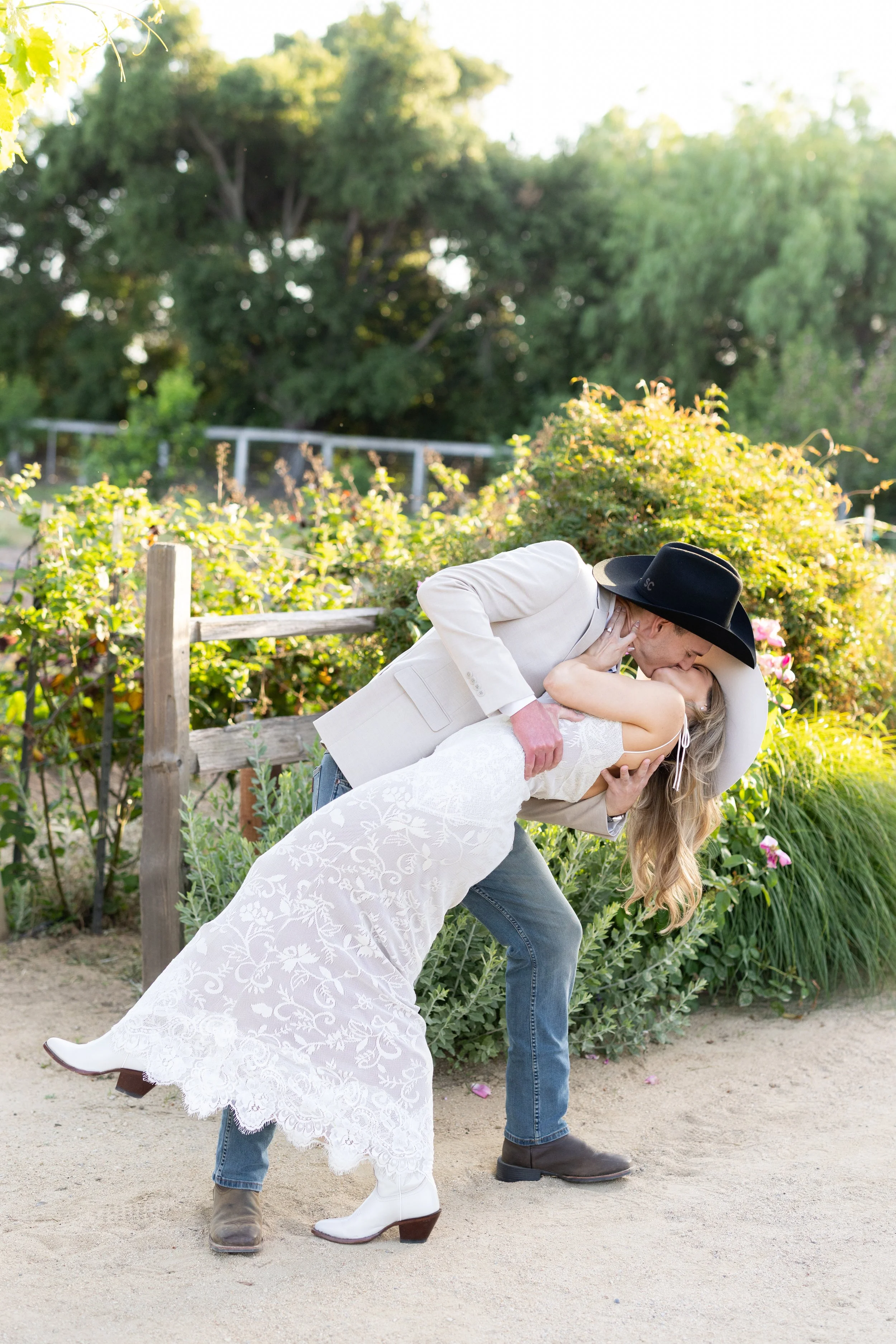 roblar_farm_wedding-123.jpg