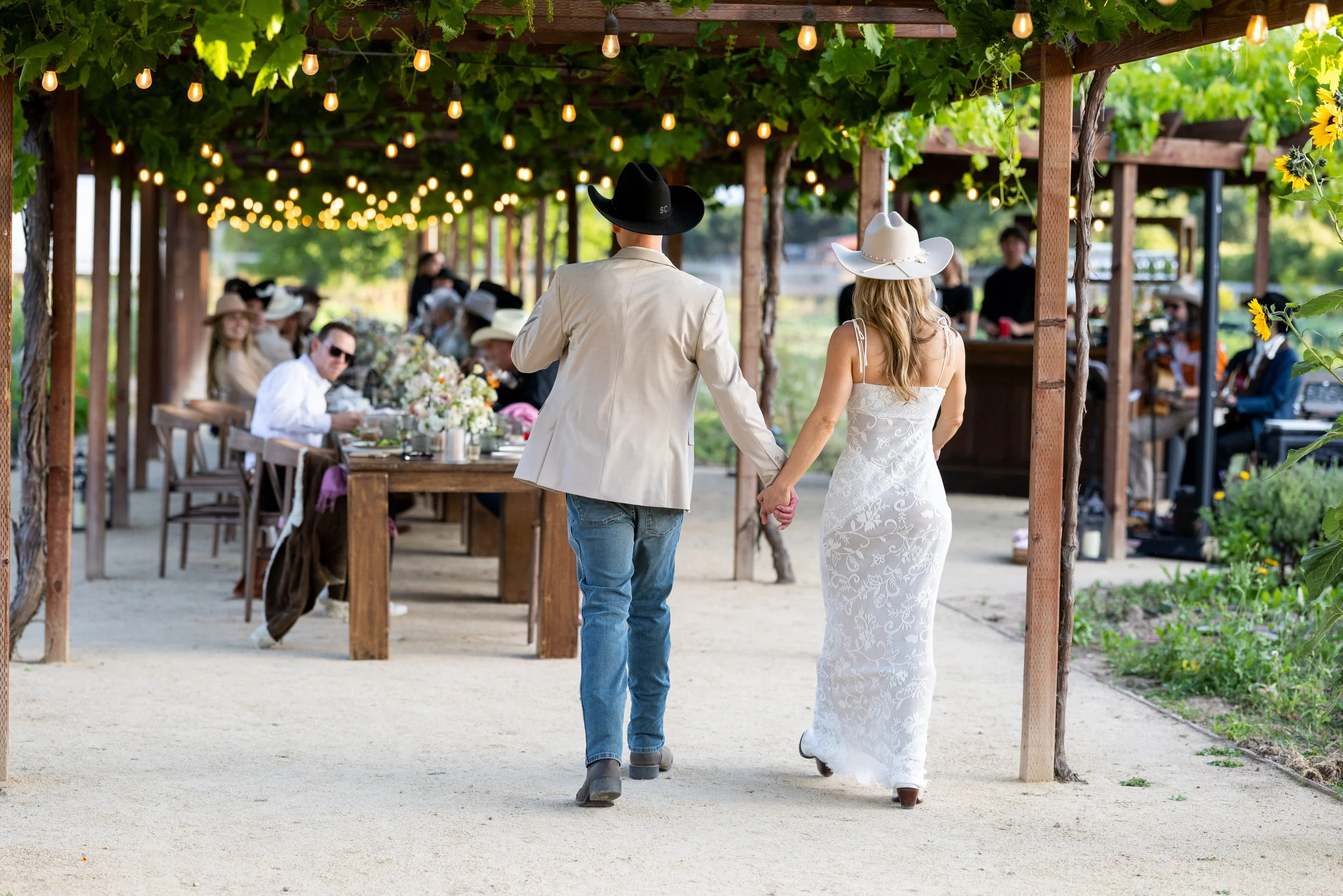 roblar_farm_wedding-131.jpg