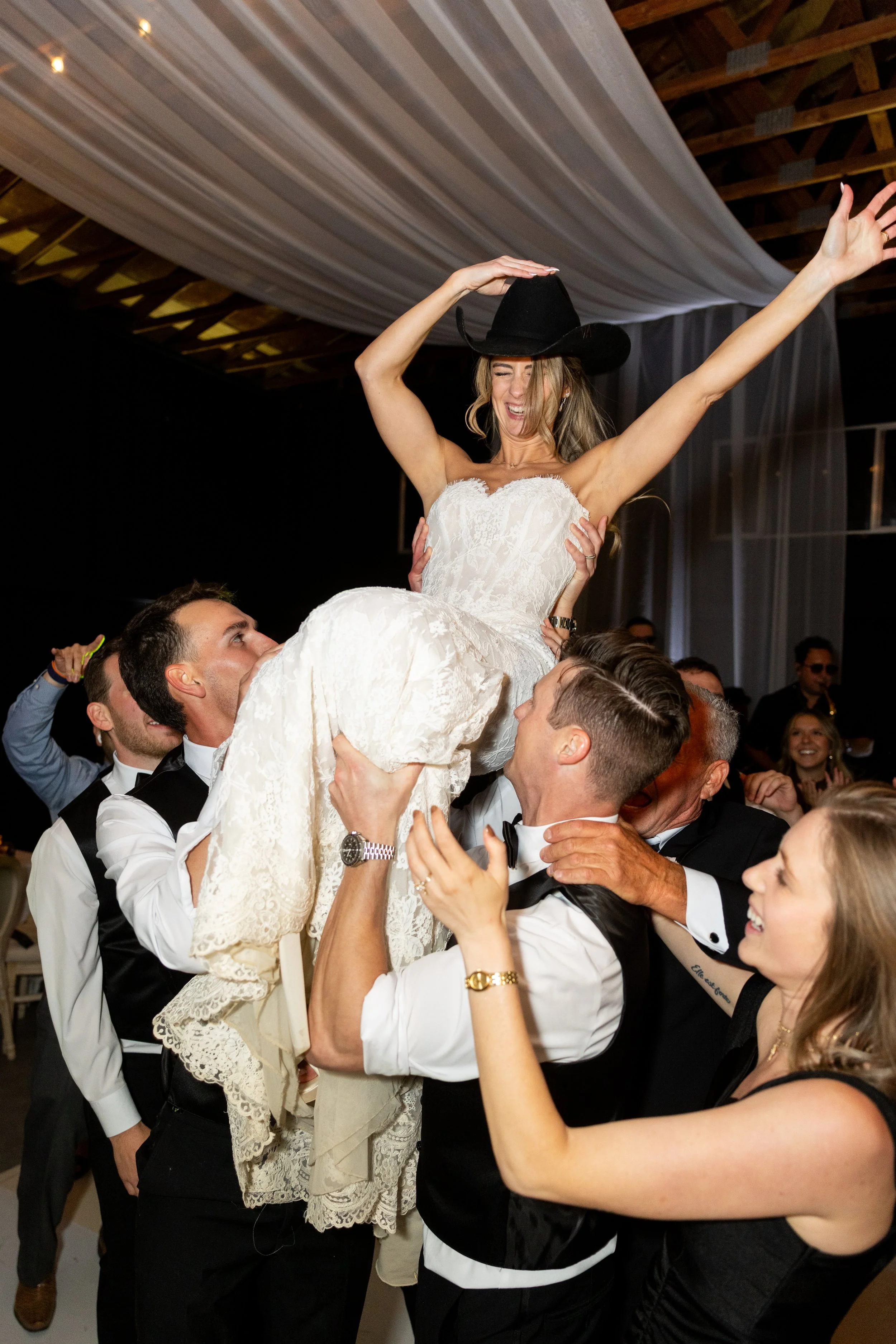 roblar_farm_wedding-90.jpg