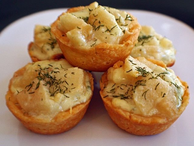 Baked cheese tarts