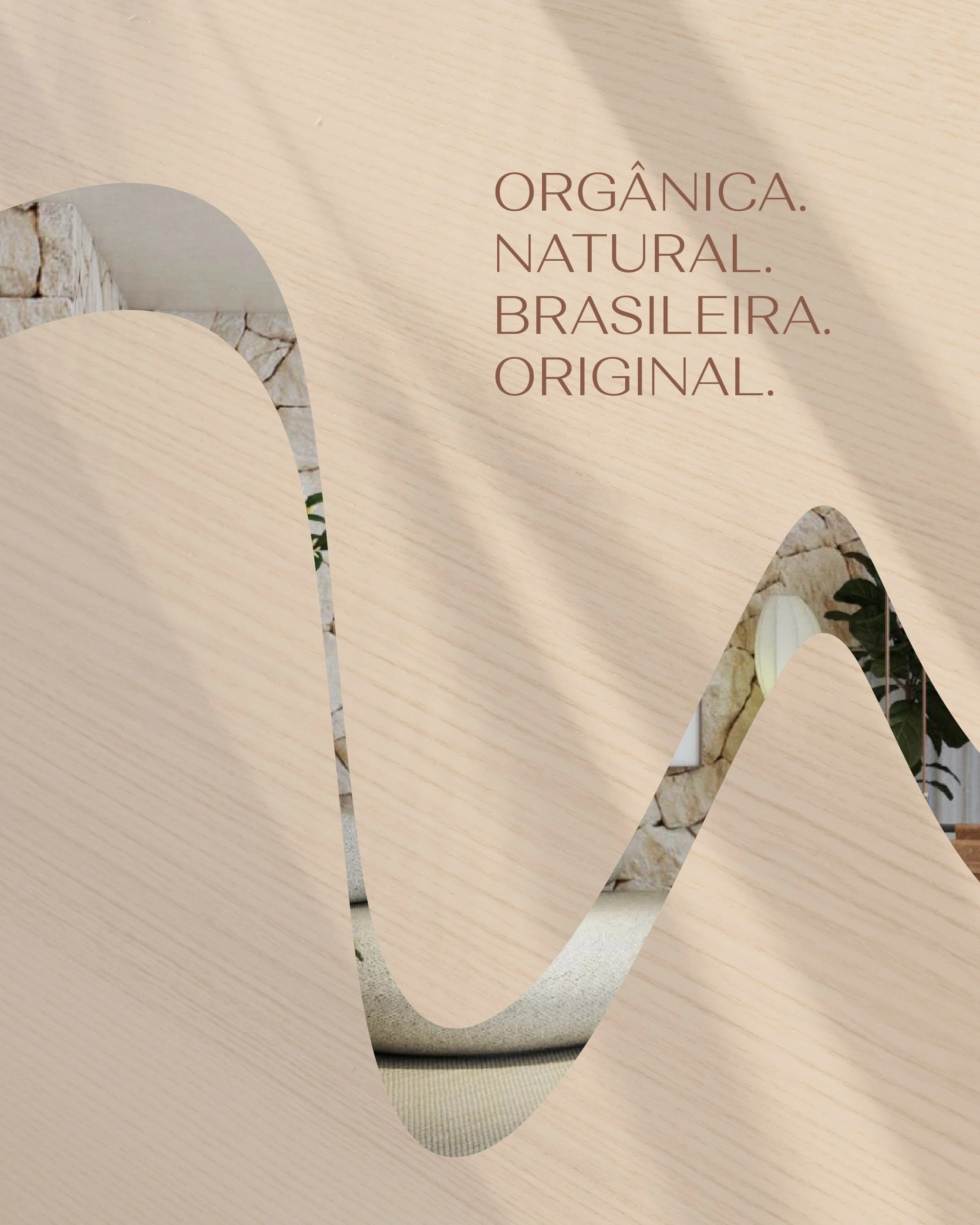 Arte para redes sociais com a identidade visual da marca Manoela Kalif e com os dizeres: "orgânica, natural, brasileira, original."